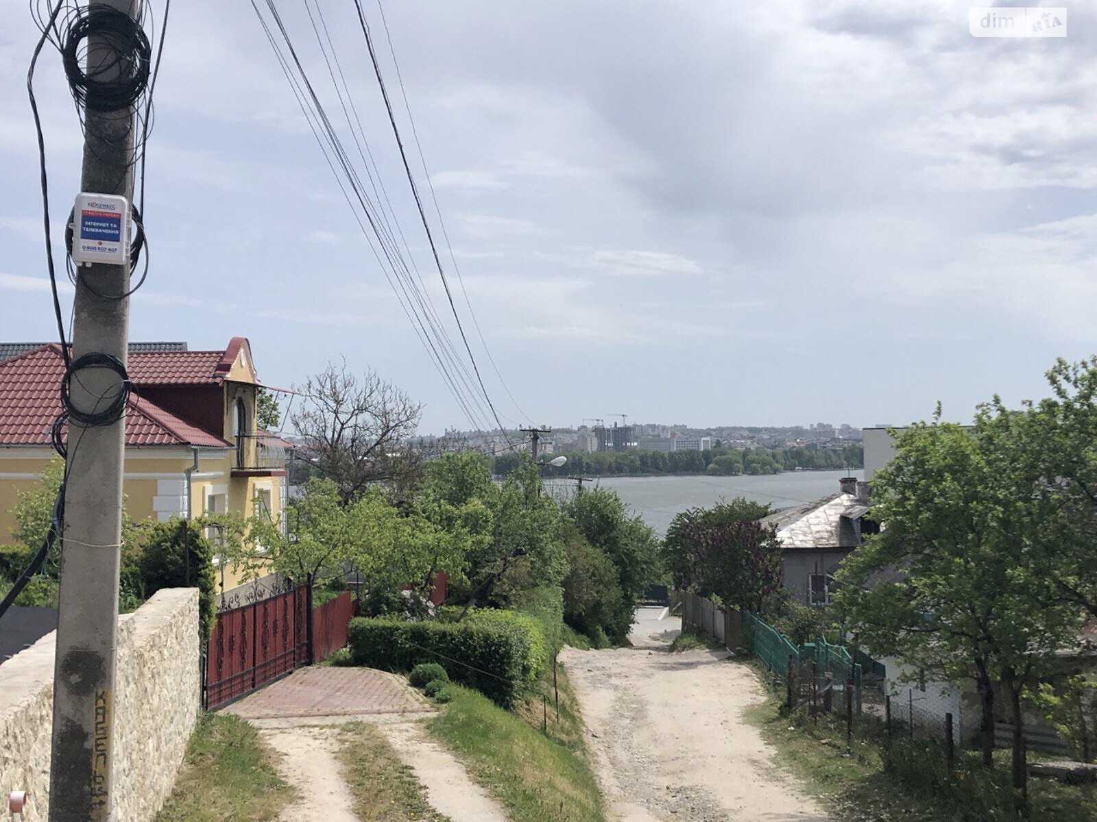 Продажа трехкомнатной квартиры в Тернополе, на ул. Урожайная 3, район Кутковцы фото 1 Продажа трехкомнатной квартиры в Тернополе, на ул. Урожайная 3, район Кутковцы фото 1