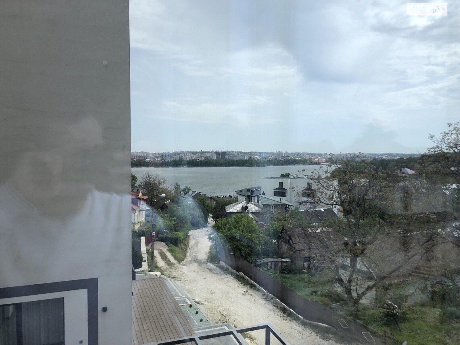Продажа трехкомнатной квартиры в Тернополе, на ул. Урожайная 3, район Кутковцы фото 1 Продажа трехкомнатной квартиры в Тернополе, на ул. Урожайная 3, район Кутковцы фото 1