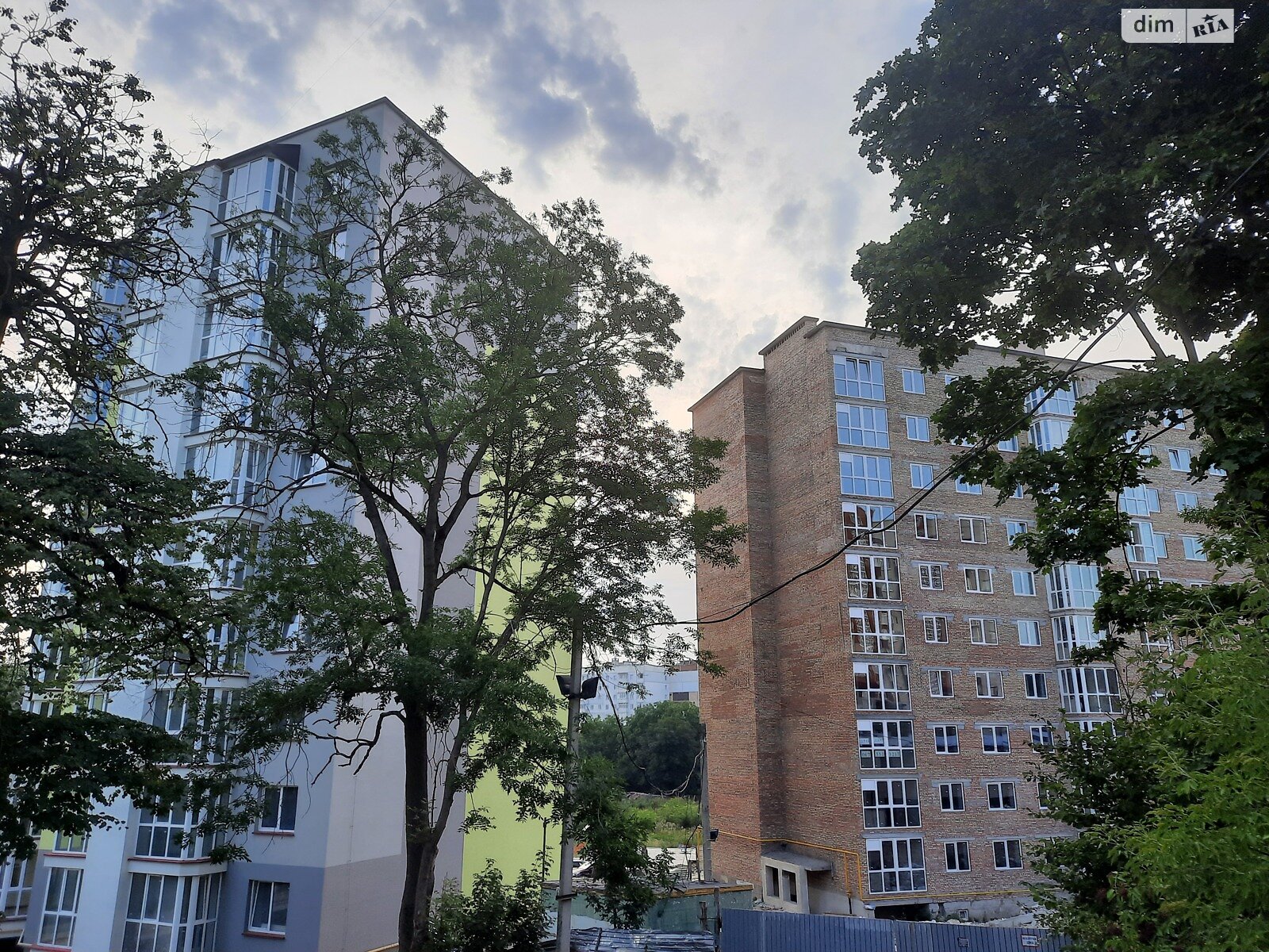 Продажа трехкомнатной квартиры в Тернополе, на ул. Владимира Великого 9, фото 1