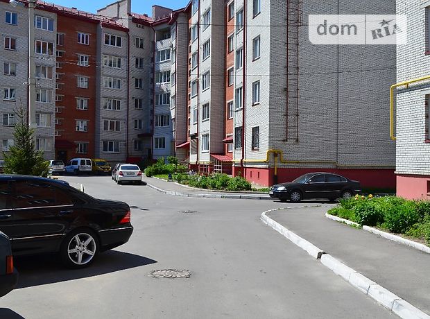 Продаж квартири, 4 кім., Тернопіль, Лозовецька вулиця, буд. 6 Продаж квартири, 4 кім., Тернопіль, Лозовецька вулиця, буд. 6
