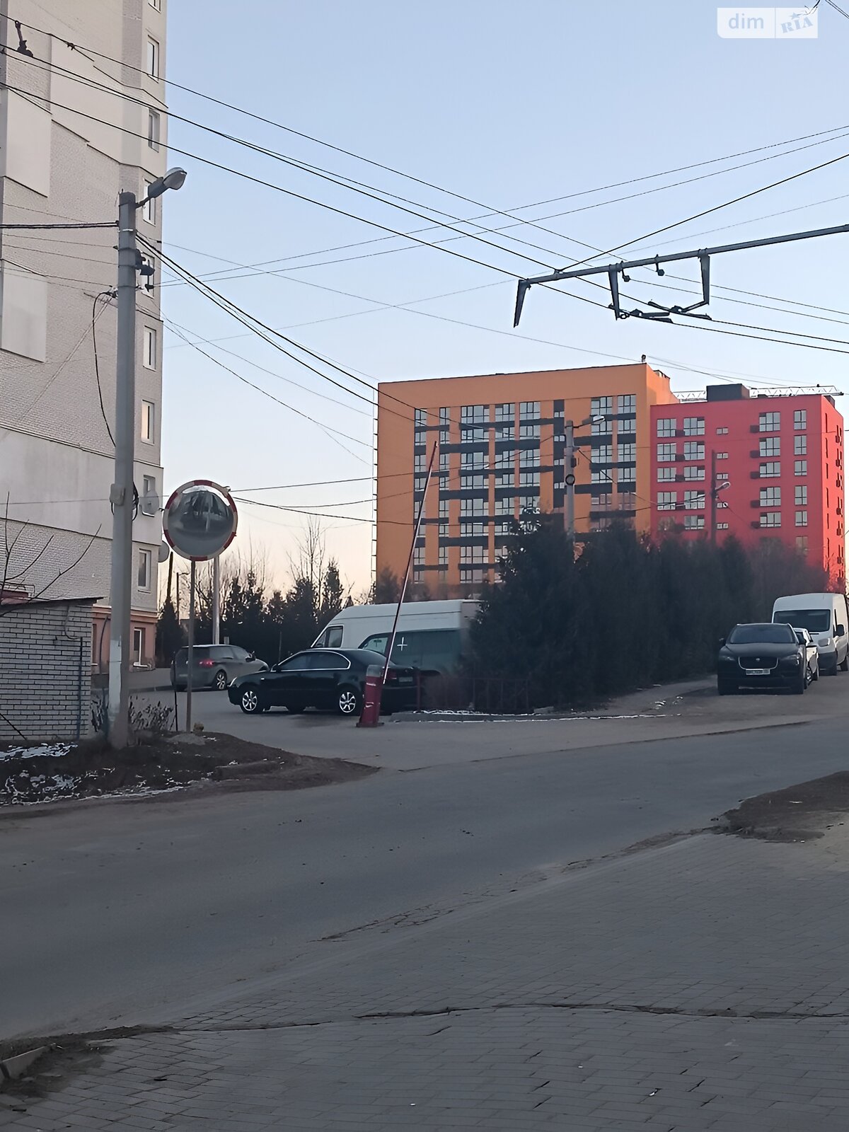 Продаж однокімнатної квартири в Тернополі, на вул. Академіка Сергія Корольова 7, район Мікрорайон №6 фото 1 Продаж однокімнатної квартири в Тернополі, на вул. Академіка Сергія Корольова 7, район Мікрорайон №6 фото 1