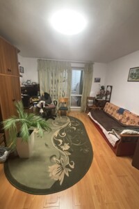 Продаж однокімнатної квартири в Тернополі, на вул. Академіка Сергія Корольова, район Мікрорайон №6 фото 2