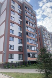 Продажа трехкомнатной квартиры в Тернополе, на шоссе Подволочиское, район Микрорайон №6 фото 2