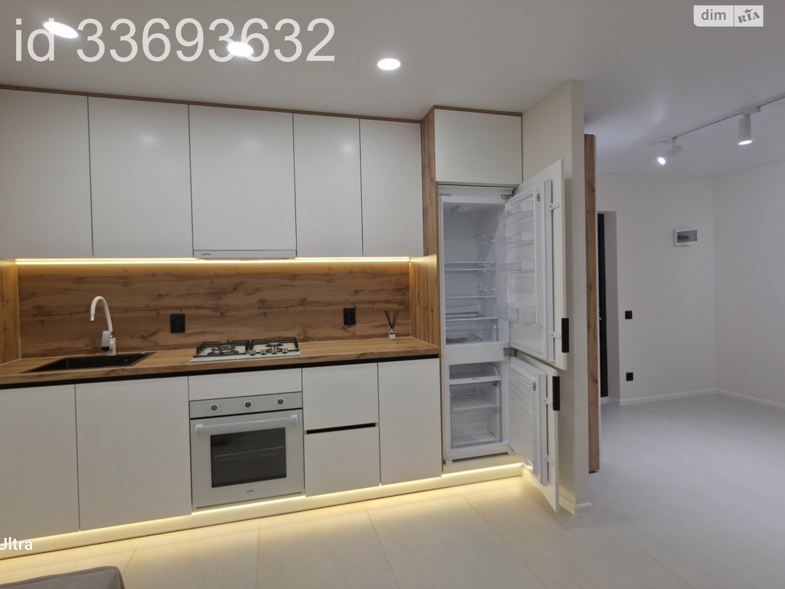 Продажа трехкомнатной квартиры в Тернополе, на ул. Сахарова Андрея Академика 10, кв. 205, район Микрорайон №6 фото 1 Продажа трехкомнатной квартиры в Тернополе, на ул. Сахарова Андрея Академика 10, кв. 205, район Микрорайон №6 фото 1