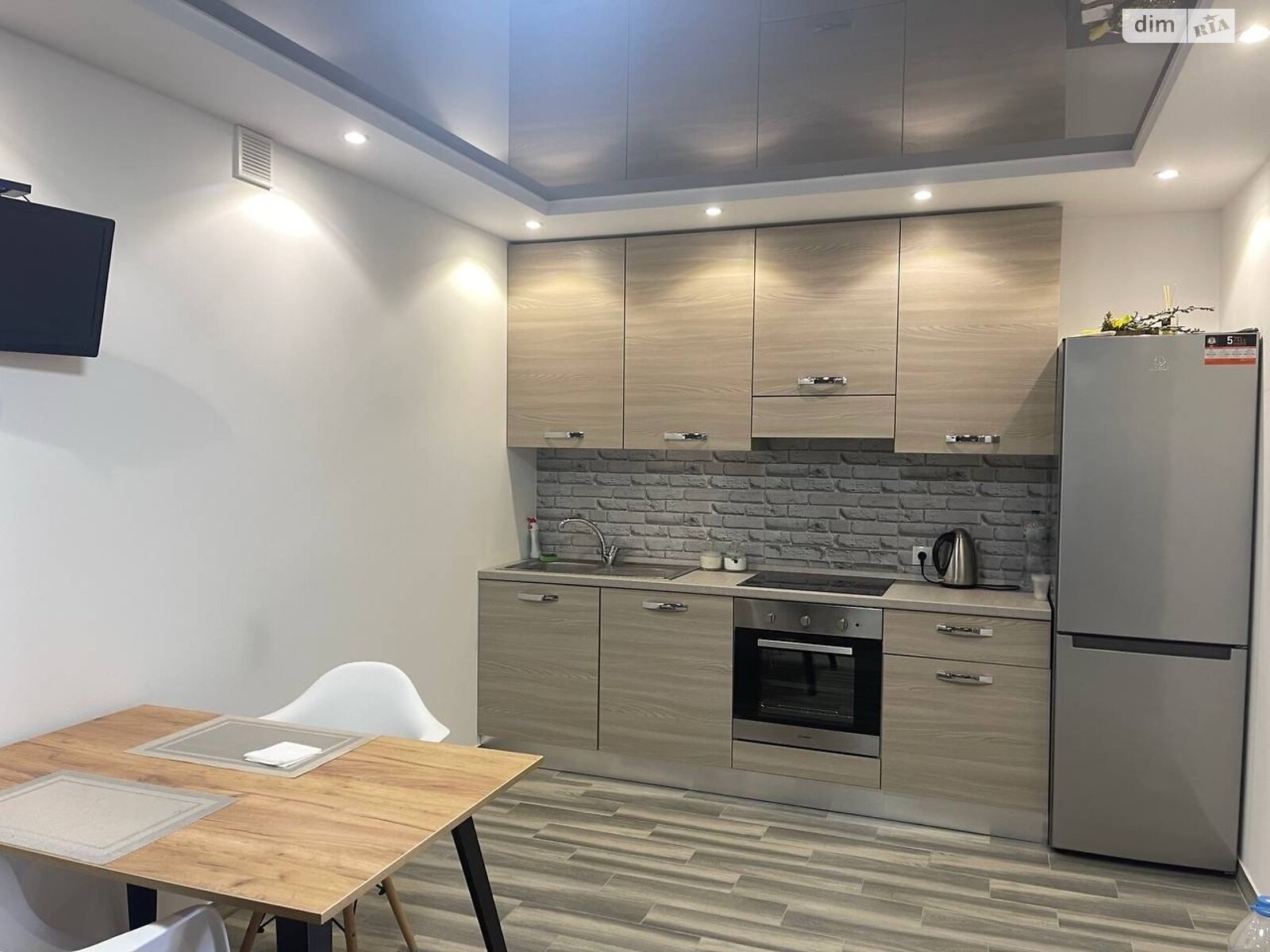 Продажа двухкомнатной квартиры в Тернополе, на ул. Сахарова Андрея Академика 8, район Микрорайон №6 фото 1