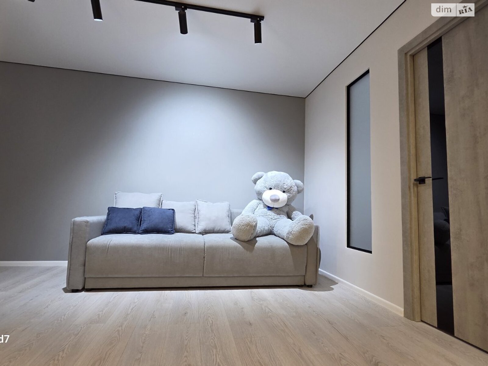 Продажа двухкомнатной квартиры в Тернополе, на ул. Сахарова Андрея Академика, район Микрорайон №6 фото 1