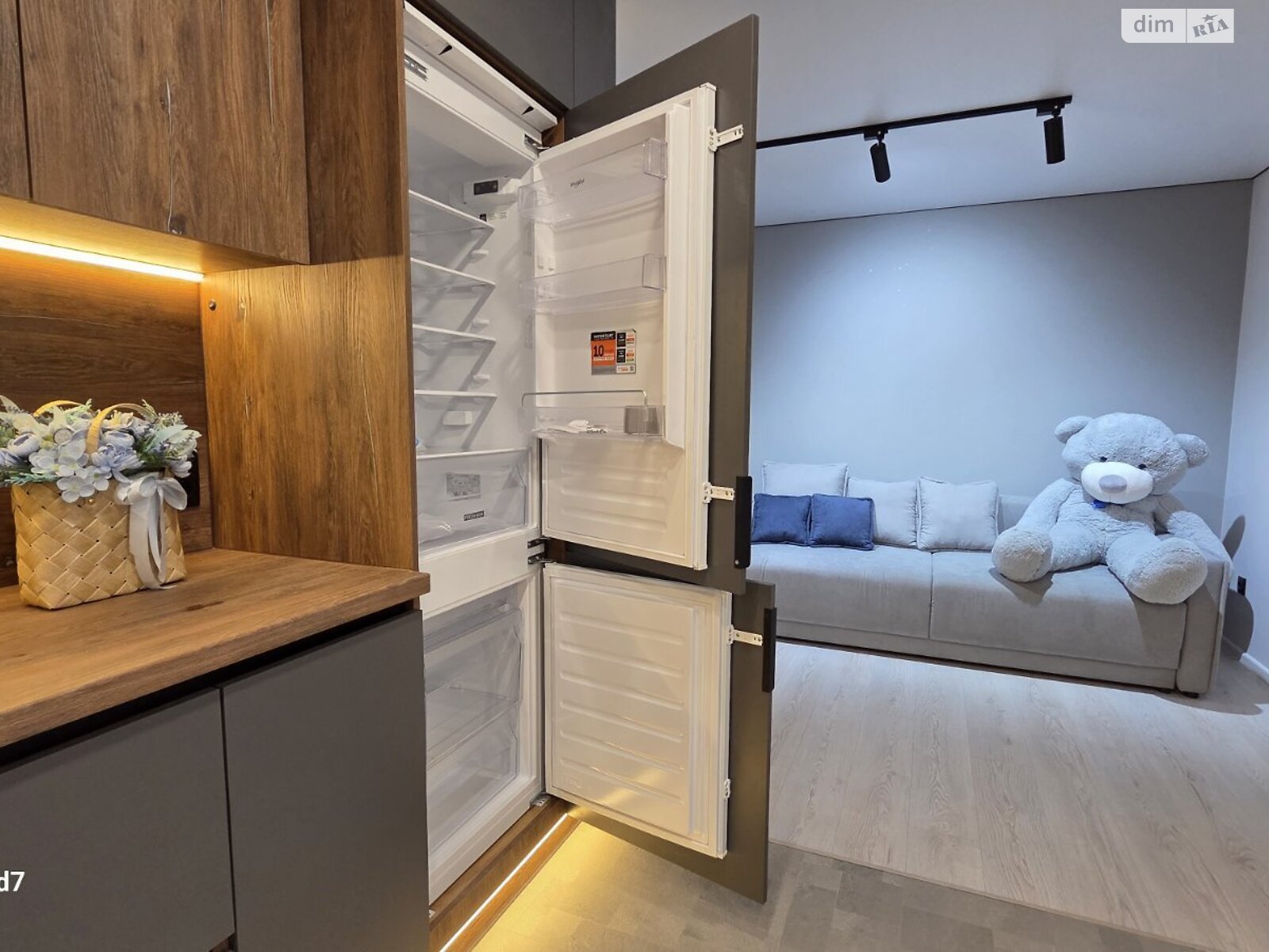 Продажа двухкомнатной квартиры в Тернополе, на ул. Сахарова Андрея Академика, район Микрорайон №6 фото 1