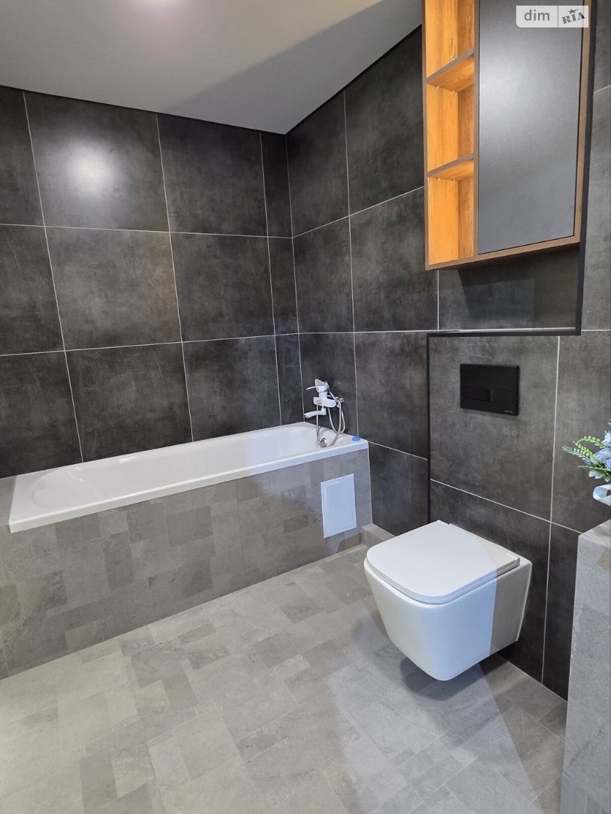 Продажа двухкомнатной квартиры в Тернополе, на ул. Сахарова Андрея Академика, район Микрорайон №6 фото 1