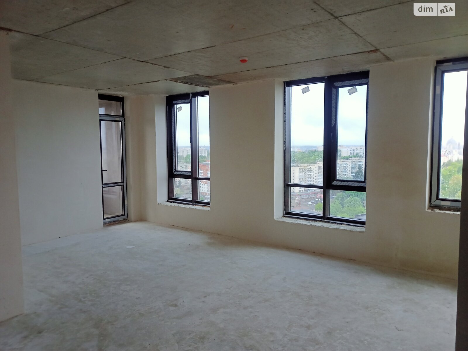 Продажа двухкомнатной квартиры в Тернополе, на ул. Цымбалистого 1, кв. 135, район Микрорайон №6 фото 1 Продажа двухкомнатной квартиры в Тернополе, на ул. Цымбалистого 1, кв. 135, район Микрорайон №6 фото 1