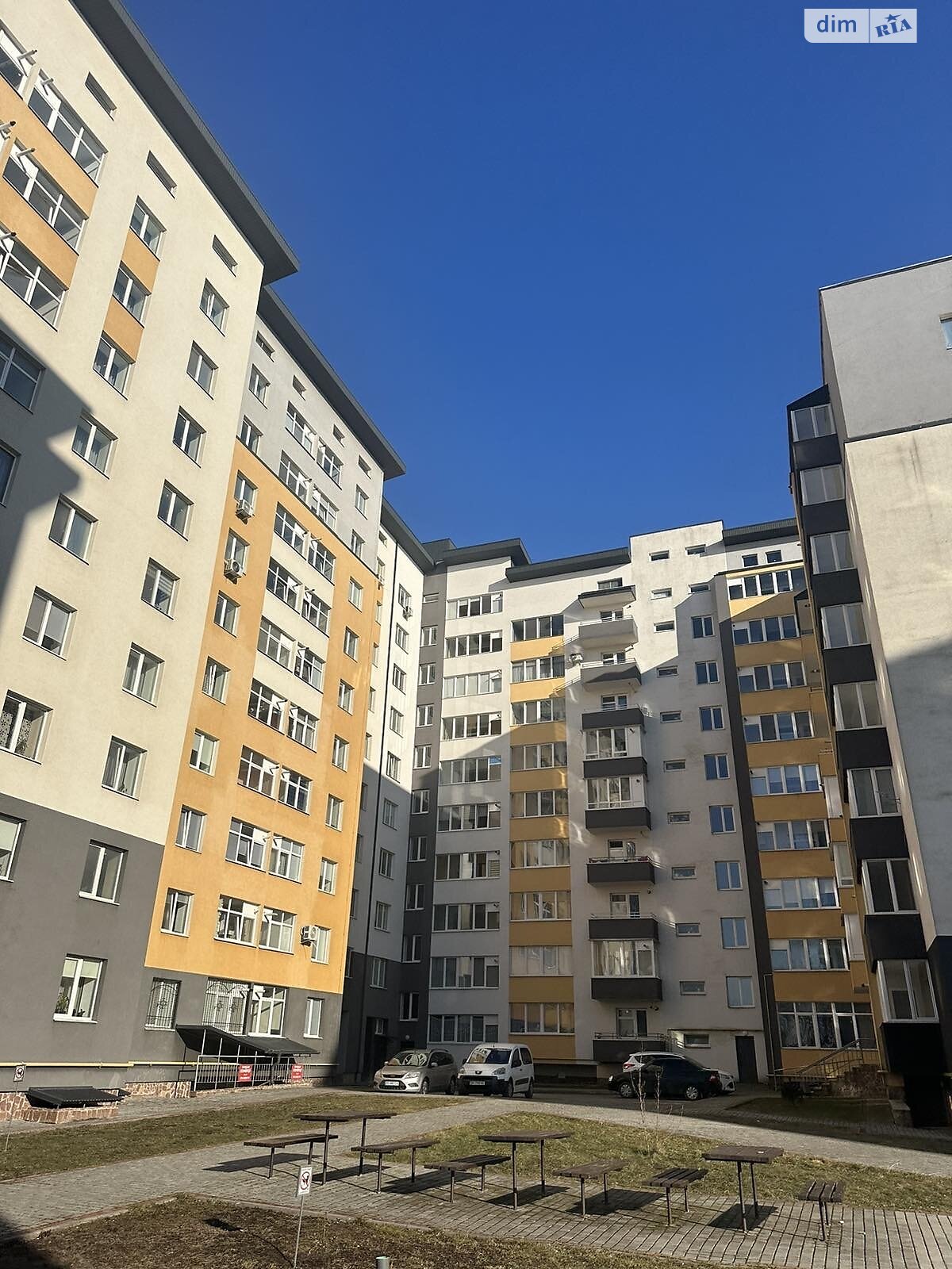 Продаж двокімнатної квартири в Тернополі, на вул. Микулинецька, кв. 10, фото 1 Продаж двокімнатної квартири в Тернополі, на вул. Микулинецька, кв. 10, фото 1