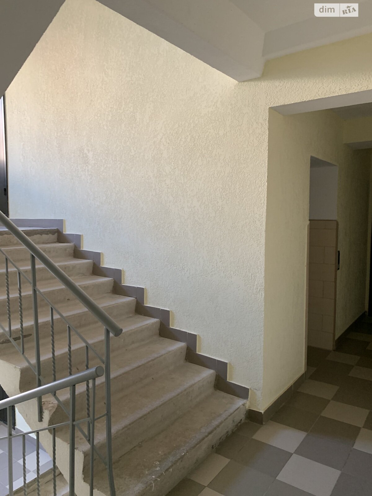 Продаж двокімнатної квартири в Тернополі, на вул. Микулинецька, кв. 10, фото 1 Продаж двокімнатної квартири в Тернополі, на вул. Микулинецька, кв. 10, фото 1