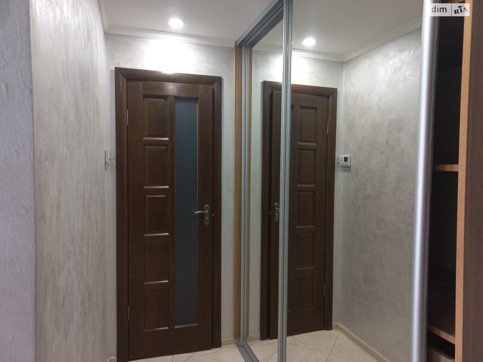Продажа трехкомнатной квартиры в Тернополе, на ул. Микулинецкая, фото 1 Продажа трехкомнатной квартиры в Тернополе, на ул. Микулинецкая, фото 1