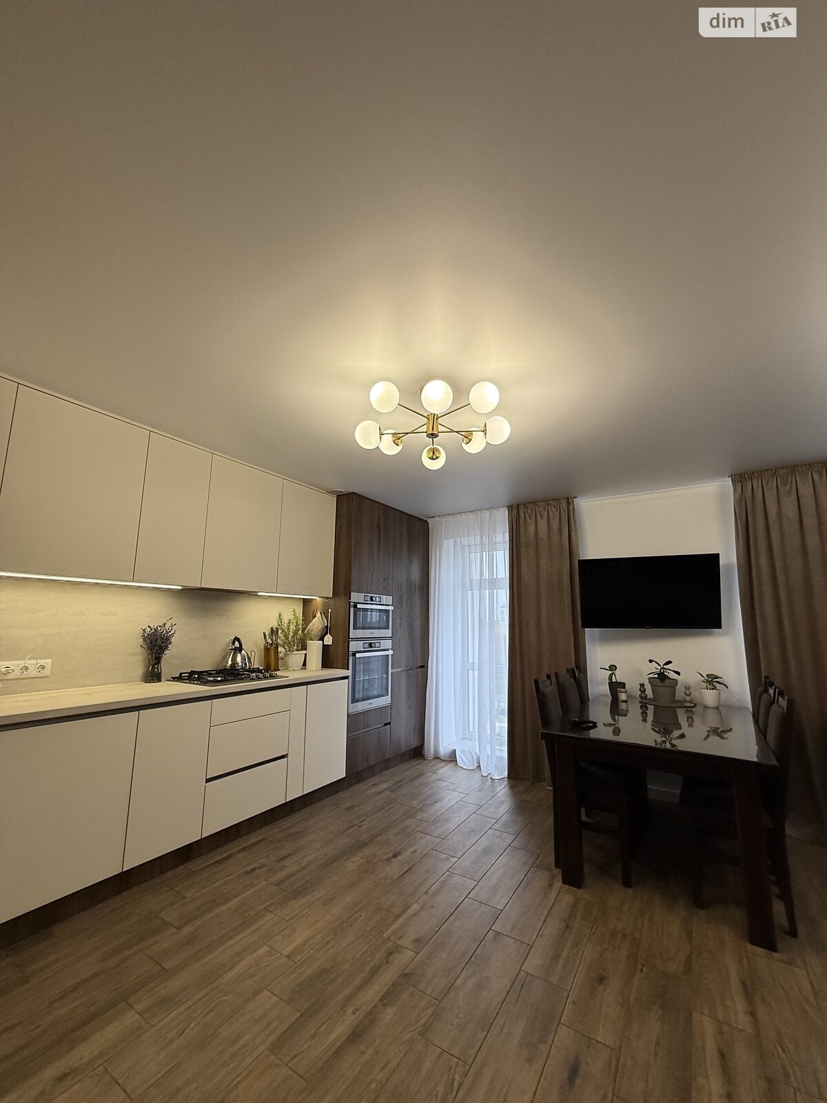 Продажа двухкомнатной квартиры в Тернополе, на ул. Микулинецкая, фото 1 Продажа двухкомнатной квартиры в Тернополе, на ул. Микулинецкая, фото 1