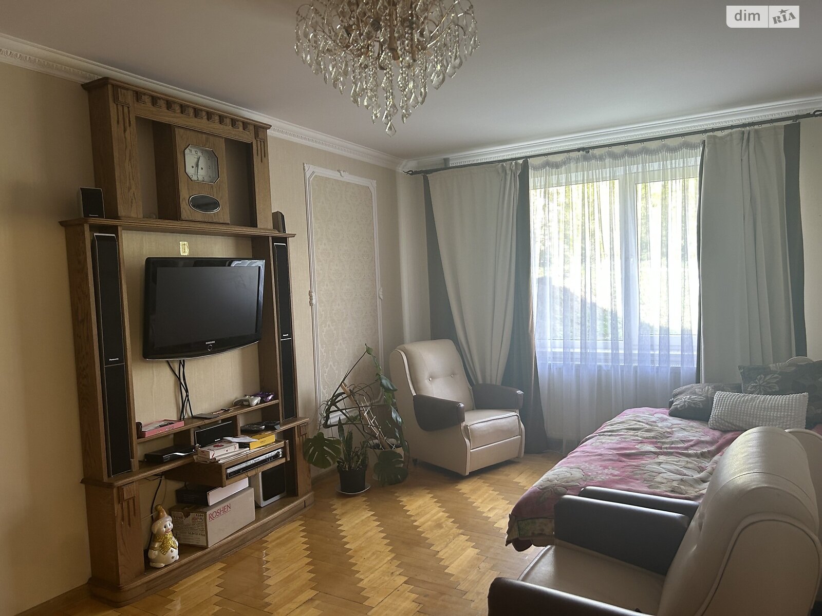 Продажа четырехкомнатной квартиры в Тернополе, на ул. 15-го Апреля, район Молодежный фото 1 Продажа четырехкомнатной квартиры в Тернополе, на ул. 15-го Апреля, район Молодежный фото 1