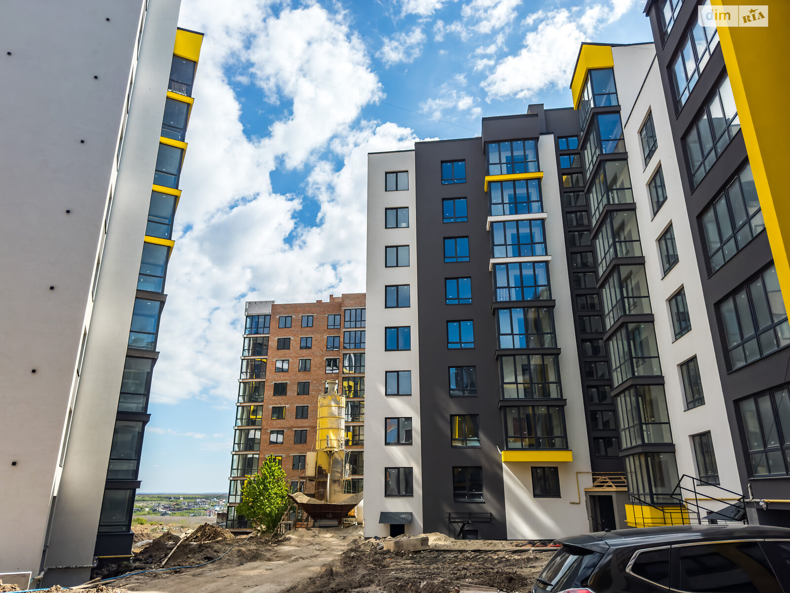 Продаж двокімнатної квартири в Тернополі, на вул. 15-го Квітня, район Молодіжний фото 1 Продаж двокімнатної квартири в Тернополі, на вул. 15-го Квітня, район Молодіжний фото 1