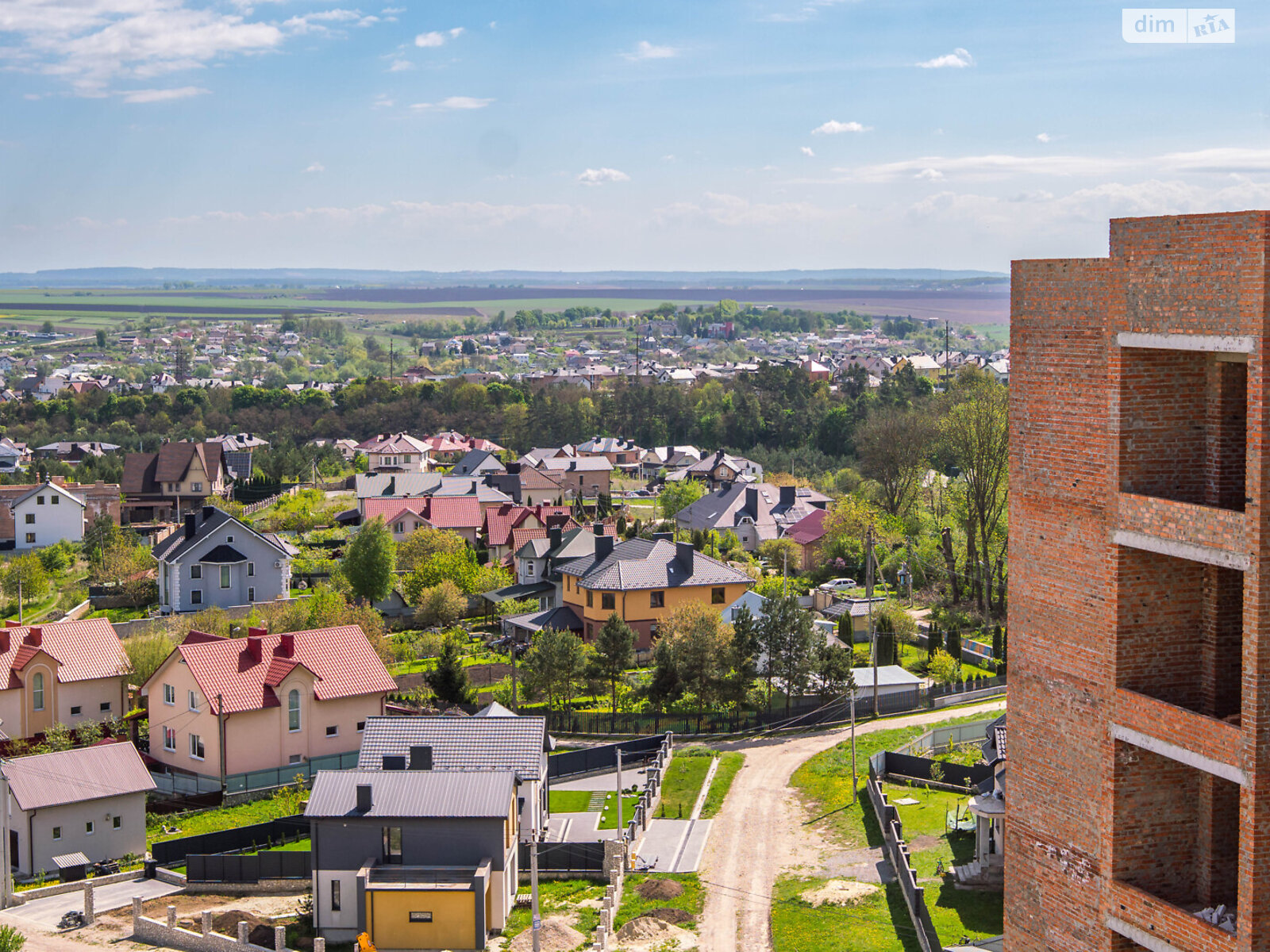 Продаж двокімнатної квартири в Тернополі, на вул. 15-го Квітня, район Молодіжний фото 1 Продаж двокімнатної квартири в Тернополі, на вул. 15-го Квітня, район Молодіжний фото 1