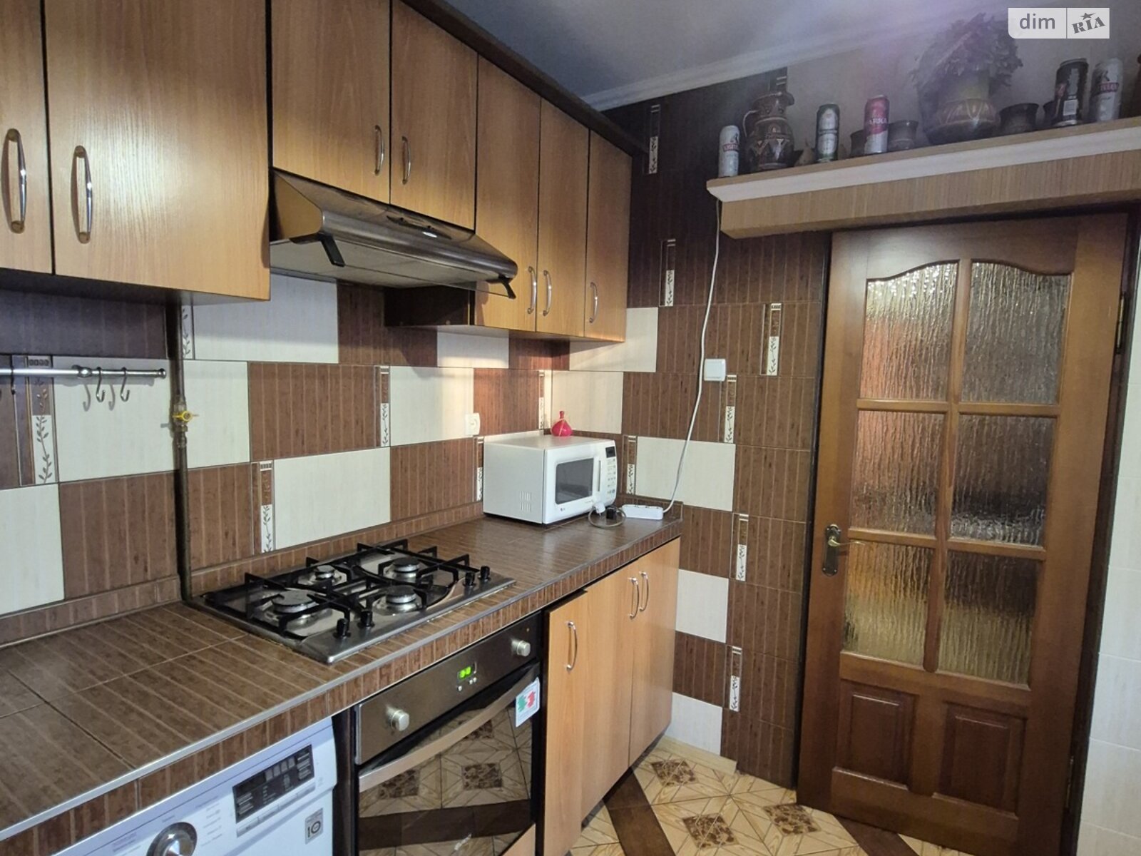 Продаж чотирикімнатної квартири в Тернополі, на вул. 15-го Квітня 35, район Молодіжний фото 1 Продаж чотирикімнатної квартири в Тернополі, на вул. 15-го Квітня 35, район Молодіжний фото 1