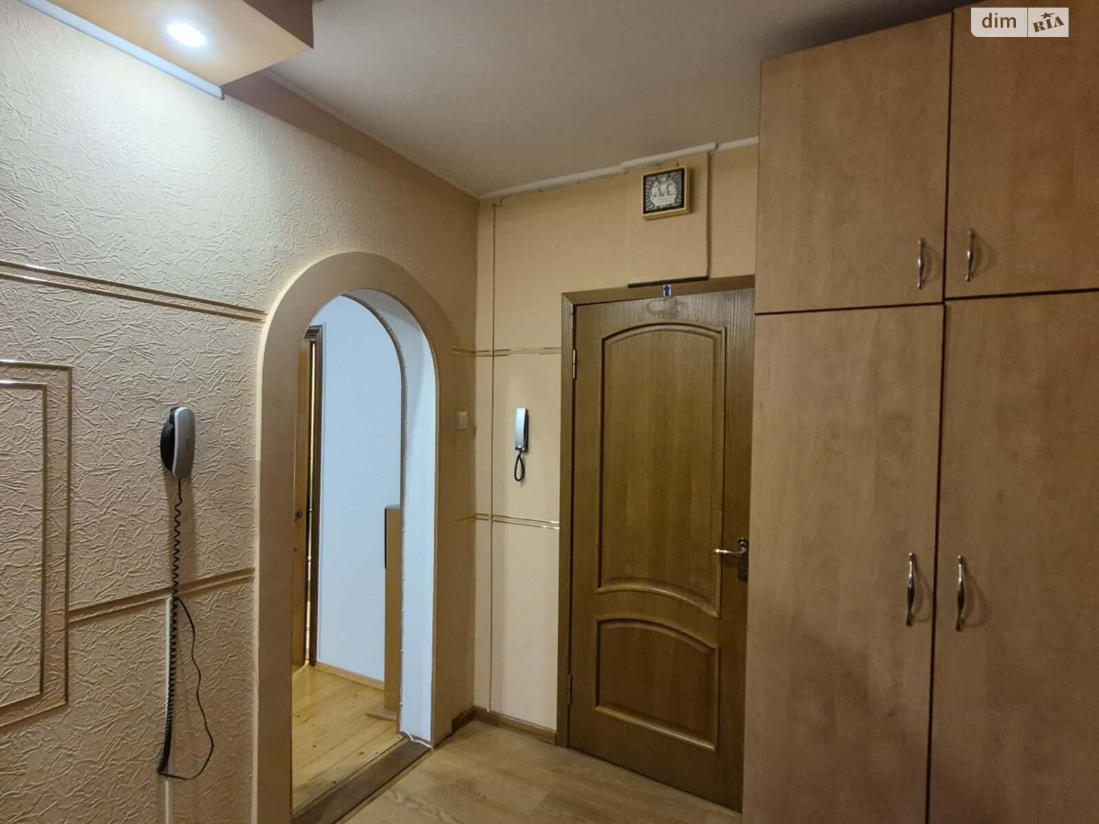 Продаж чотирикімнатної квартири в Тернополі, на вул. 15-го Квітня 35, район Молодіжний фото 1 Продаж чотирикімнатної квартири в Тернополі, на вул. 15-го Квітня 35, район Молодіжний фото 1