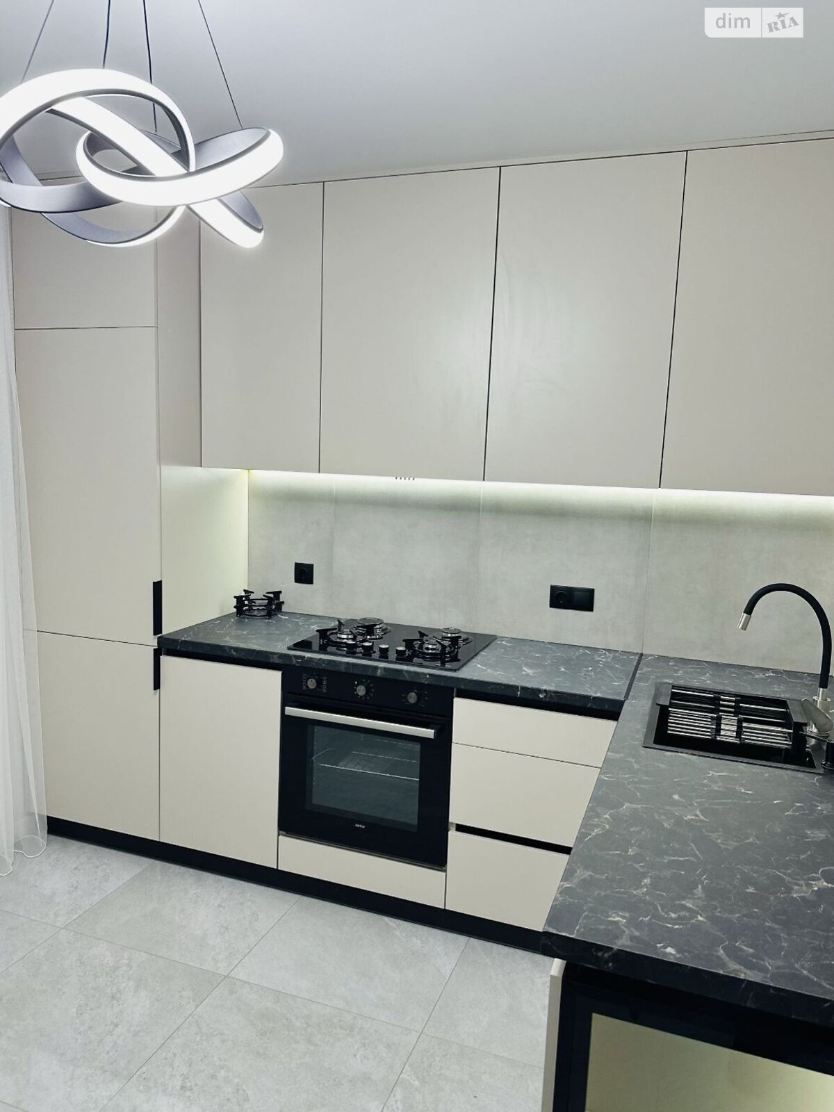 Продажа однокомнатной квартиры в Тернополе, на пер. Генерала Мирона Тарнавского, район Молодежный фото 1