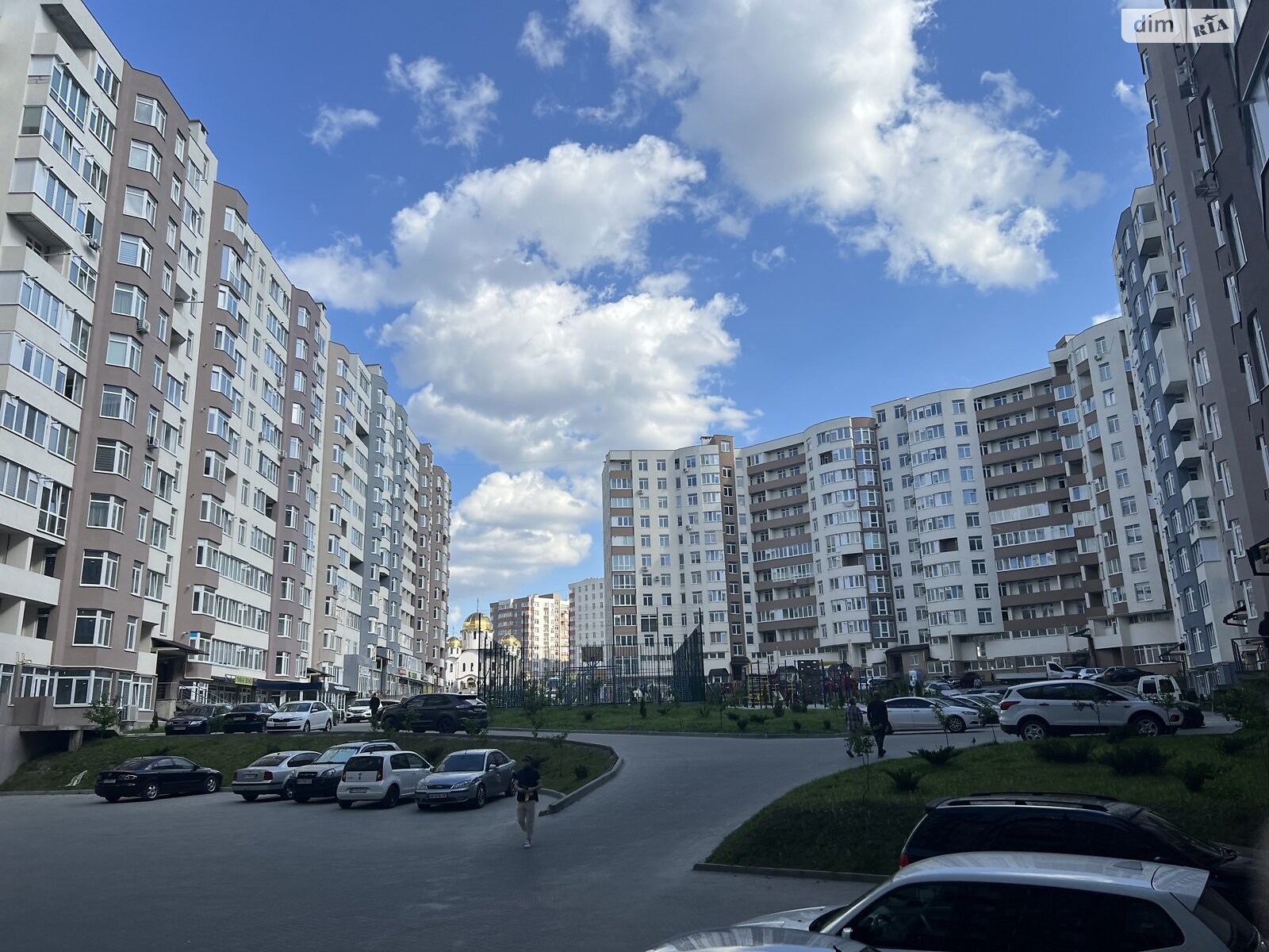 Продаж двокімнатної квартири в Тернополі, на вул. Київська, район Молодіжний фото 1 Продаж двокімнатної квартири в Тернополі, на вул. Київська, район Молодіжний фото 1