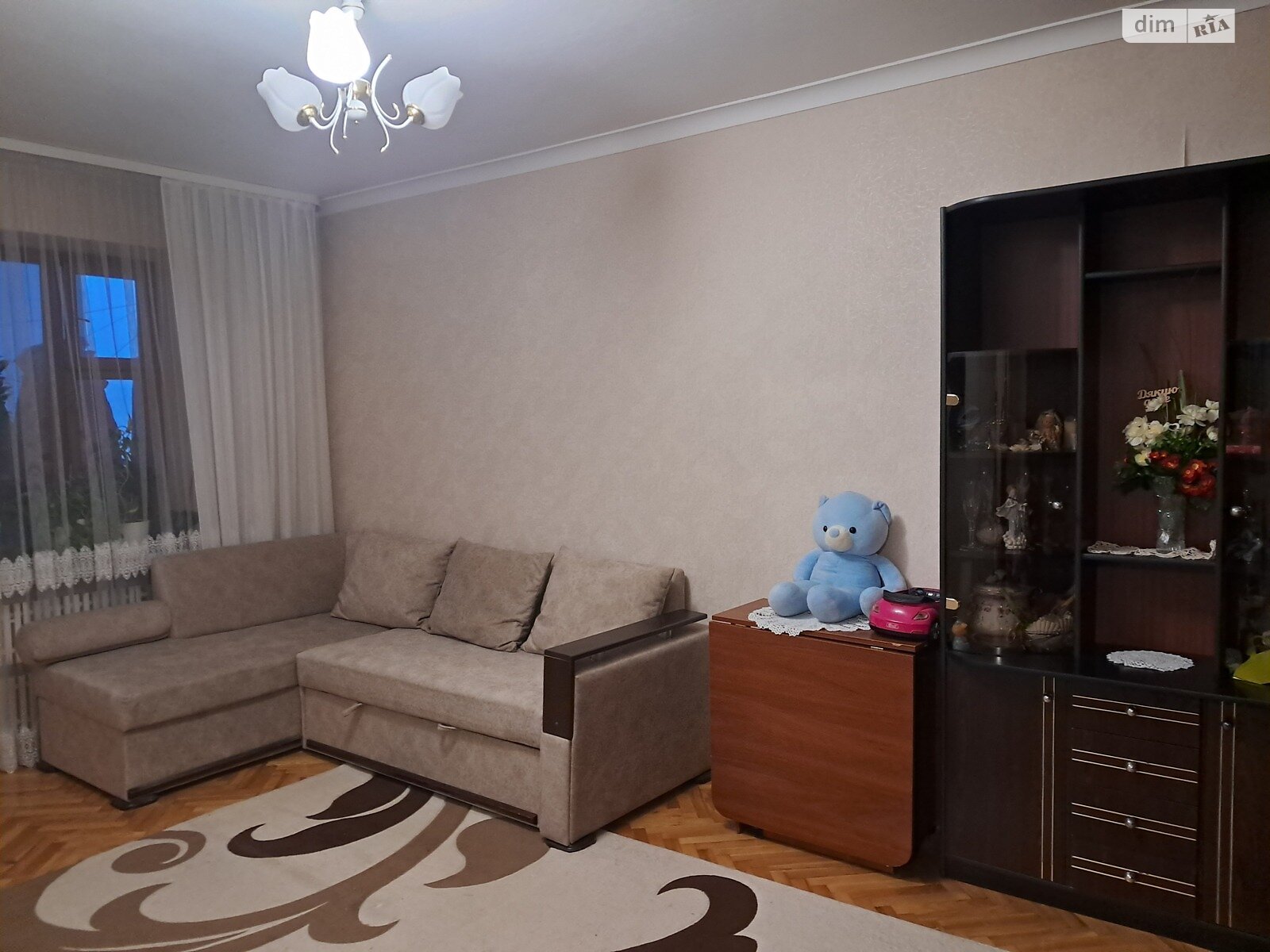 Продаж двокімнатної квартири в Тернополі, на вул. Київська 9, район Бам фото 1 Продаж двокімнатної квартири в Тернополі, на вул. Київська 9, район Бам фото 1