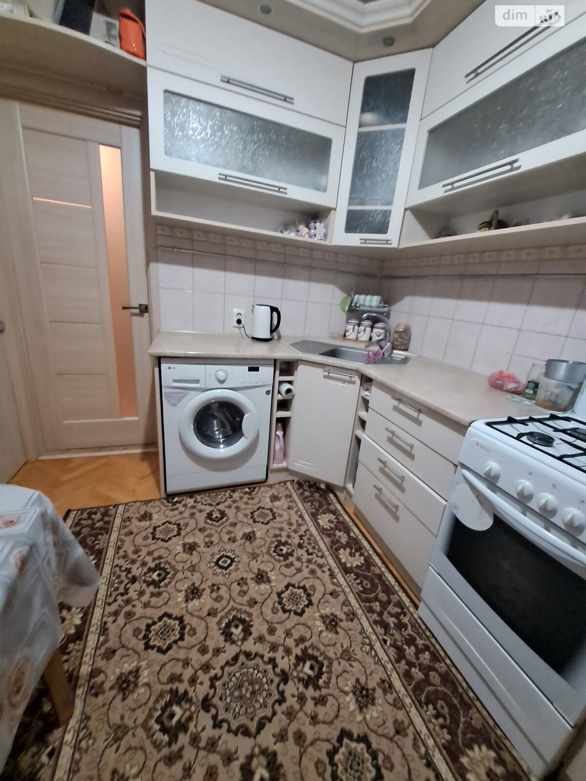 Продаж двокімнатної квартири в Тернополі, на вул. Київська 9, район Бам фото 1 Продаж двокімнатної квартири в Тернополі, на вул. Київська 9, район Бам фото 1