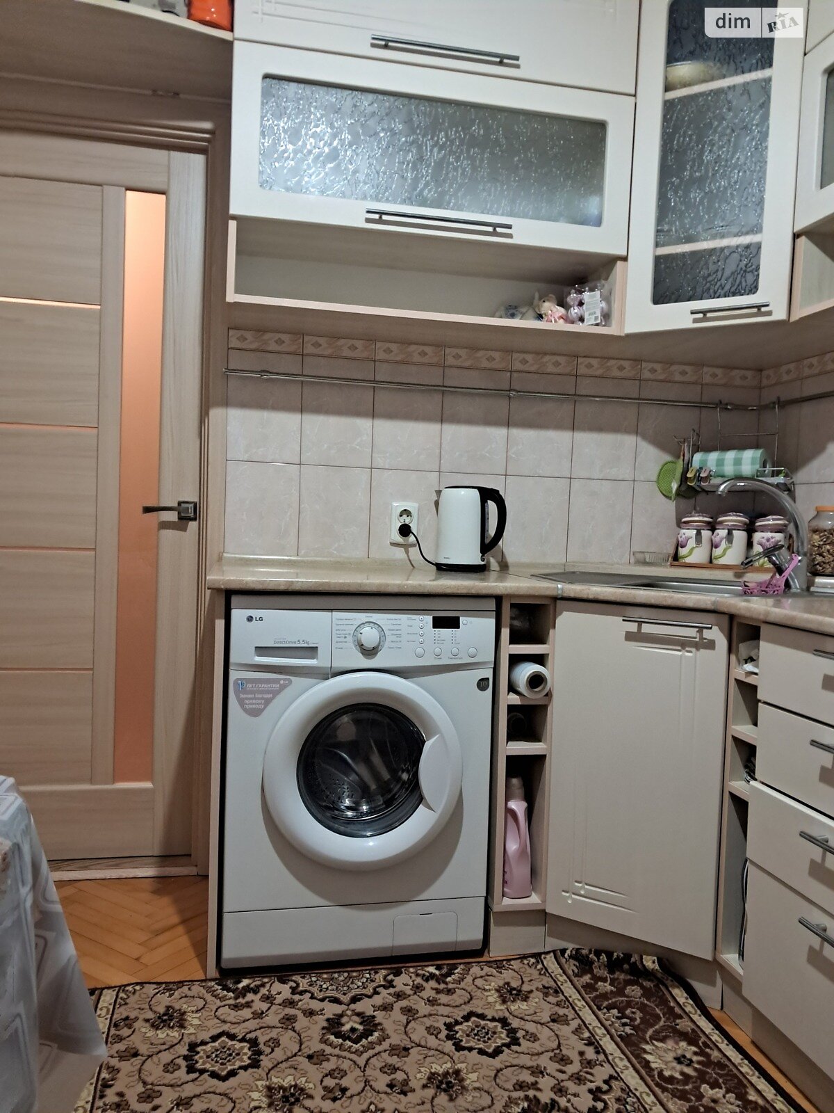 Продаж двокімнатної квартири в Тернополі, на вул. Київська 9, район Бам фото 1 Продаж двокімнатної квартири в Тернополі, на вул. Київська 9, район Бам фото 1