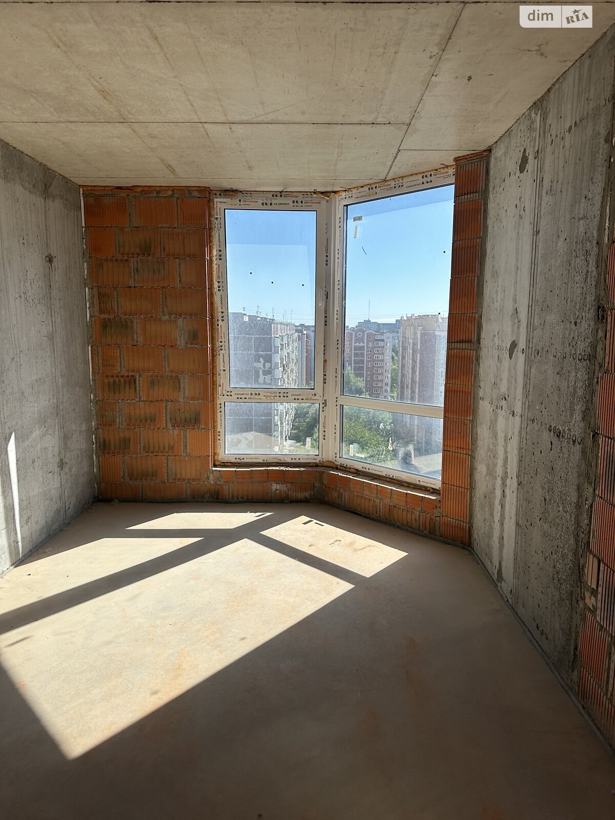 Продажа однокомнатной квартиры в Тернополе, на бул. Кулиша Пантелеймона 1, район Аляска фото 1 Продажа однокомнатной квартиры в Тернополе, на бул. Кулиша Пантелеймона 1, район Аляска фото 1