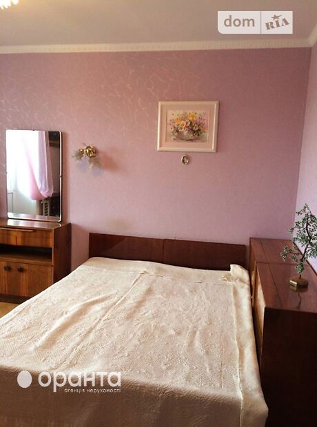 Продаж трикімнатної квартири в Тернополі, на вул. Броварна, район Новий світ фото 1 Продаж трикімнатної квартири в Тернополі, на вул. Броварна, район Новий світ фото 1