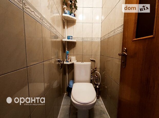 Продаж трикімнатної квартири в Тернополі, на вул. Броварна, район Новий світ фото 1 Продаж трикімнатної квартири в Тернополі, на вул. Броварна, район Новий світ фото 1