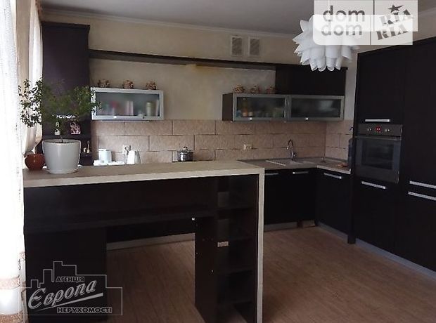 Продажа четырехкомнатной квартиры в Тернополе, на Нечая район Новый свет фото 1 Продажа четырехкомнатной квартиры в Тернополе, на Нечая район Новый свет фото 1