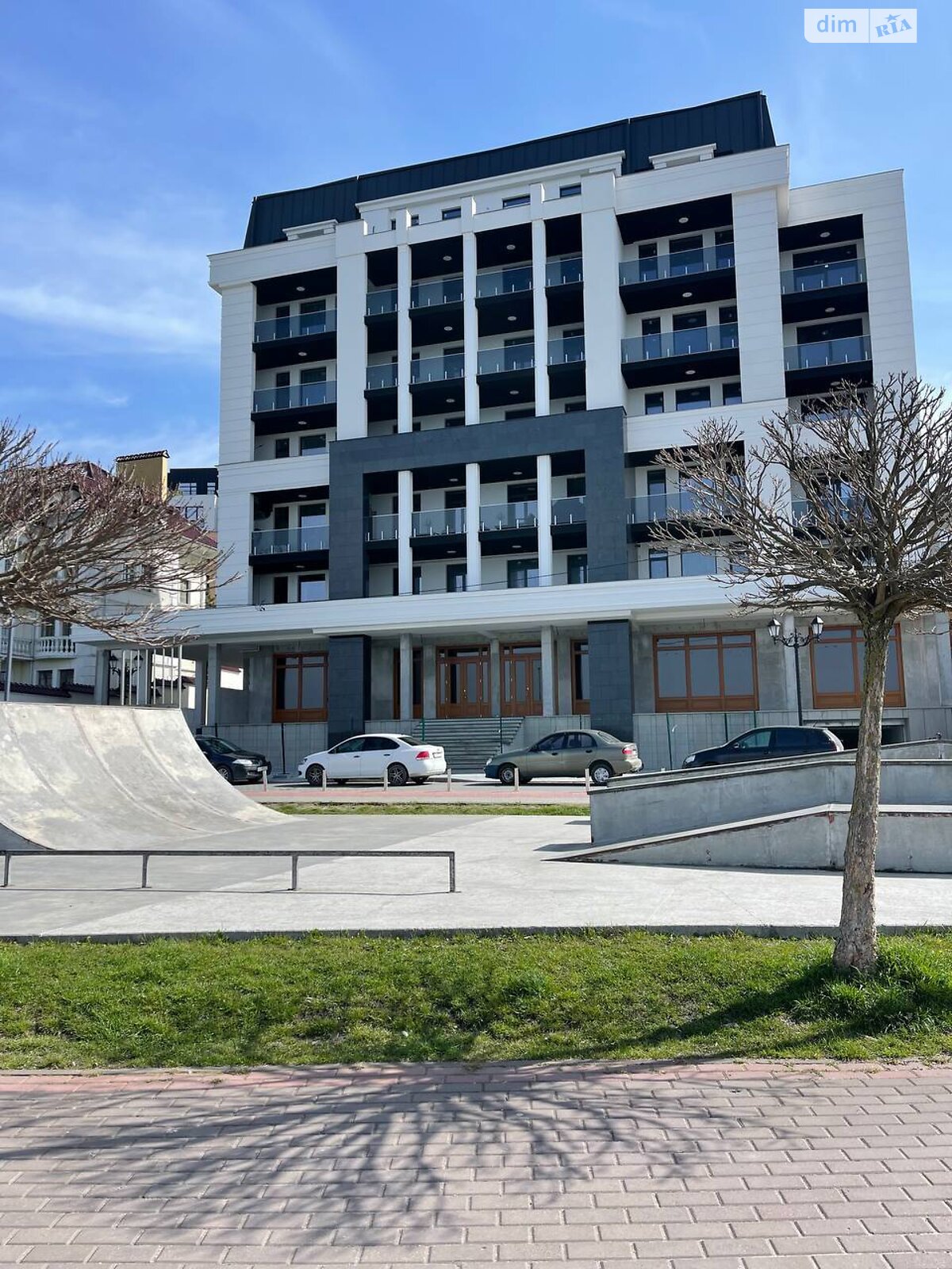 Продаж трикімнатної квартири в Тернополі, на вул. Білецька, район Новий світ фото 1