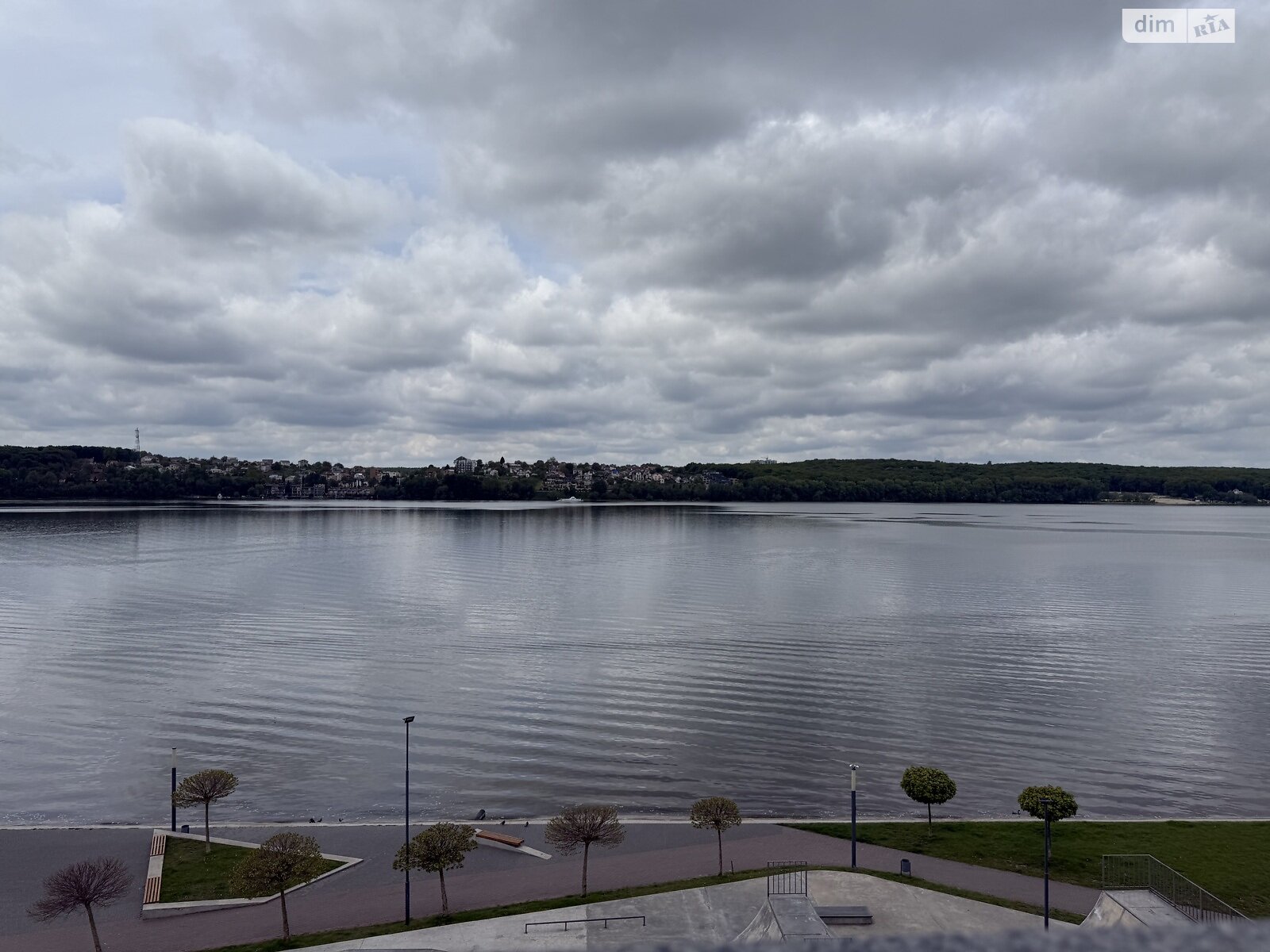 Продаж трикімнатної квартири в Тернополі, на вул. Білецька, район Новий світ фото 1 Продаж трикімнатної квартири в Тернополі, на вул. Білецька, район Новий світ фото 1
