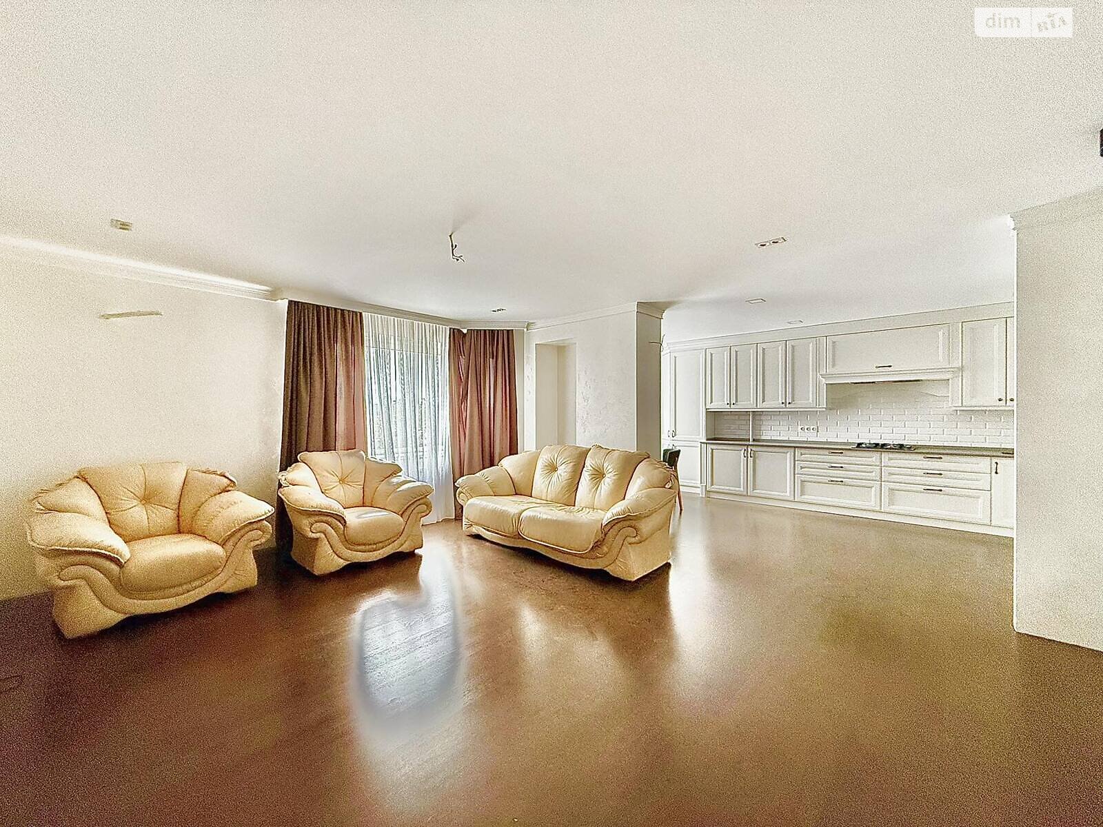 Продаж трикімнатної квартири в Тернополі, на вул. Білецька, район Новий світ фото 1