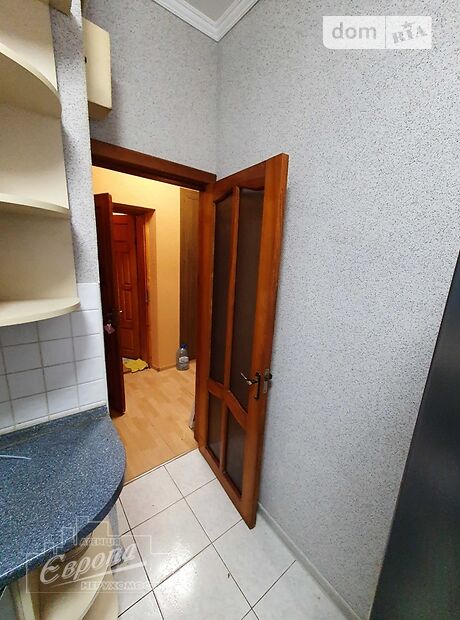 Продаж трикімнатної квартири в Тернополі, на вул. Броварна, район Новий світ фото 1 Продаж трикімнатної квартири в Тернополі, на вул. Броварна, район Новий світ фото 1