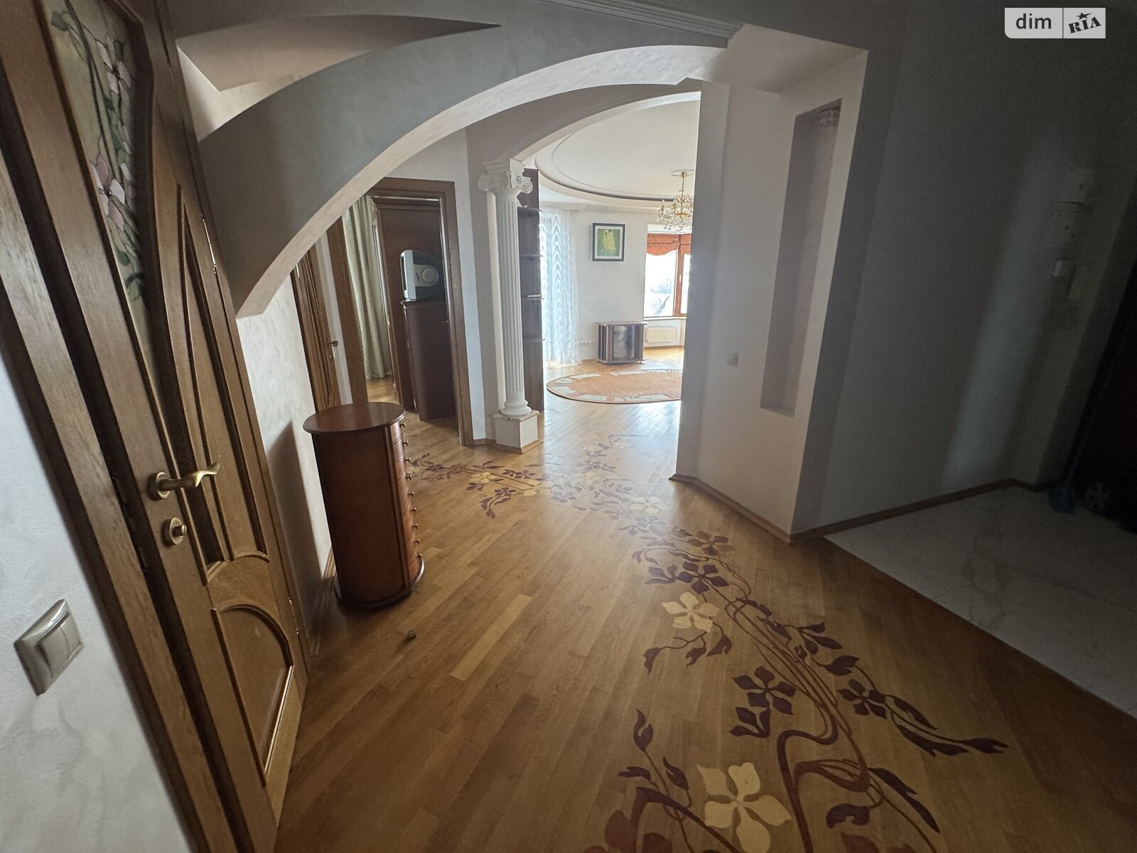 Продажа трехкомнатной квартиры в Тернополе, на ул. Котляревского 13, район Новый свет фото 1 Продажа трехкомнатной квартиры в Тернополе, на ул. Котляревского 13, район Новый свет фото 1