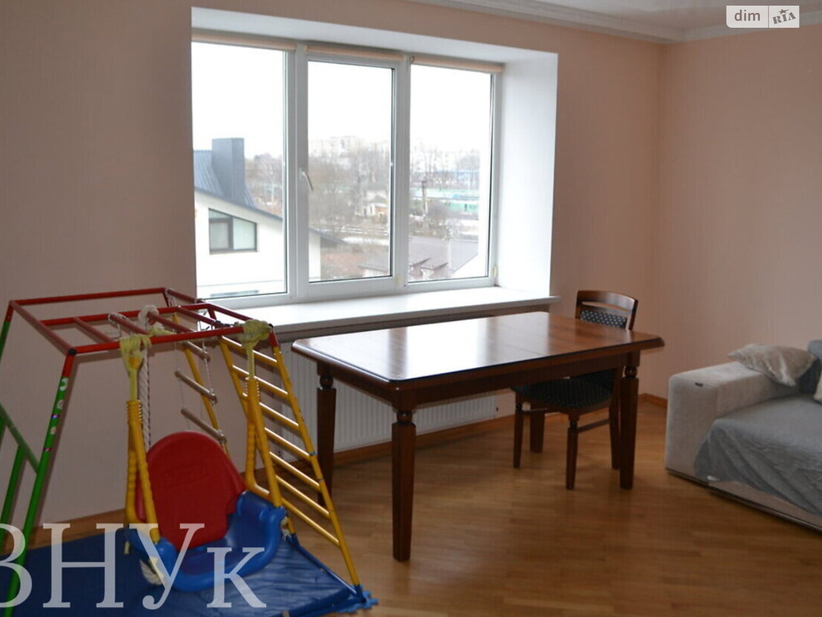 Продажа трехкомнатной квартиры в Тернополе, на ул. Новый Свет, район Новый свет фото 1 Продажа трехкомнатной квартиры в Тернополе, на ул. Новый Свет, район Новый свет фото 1