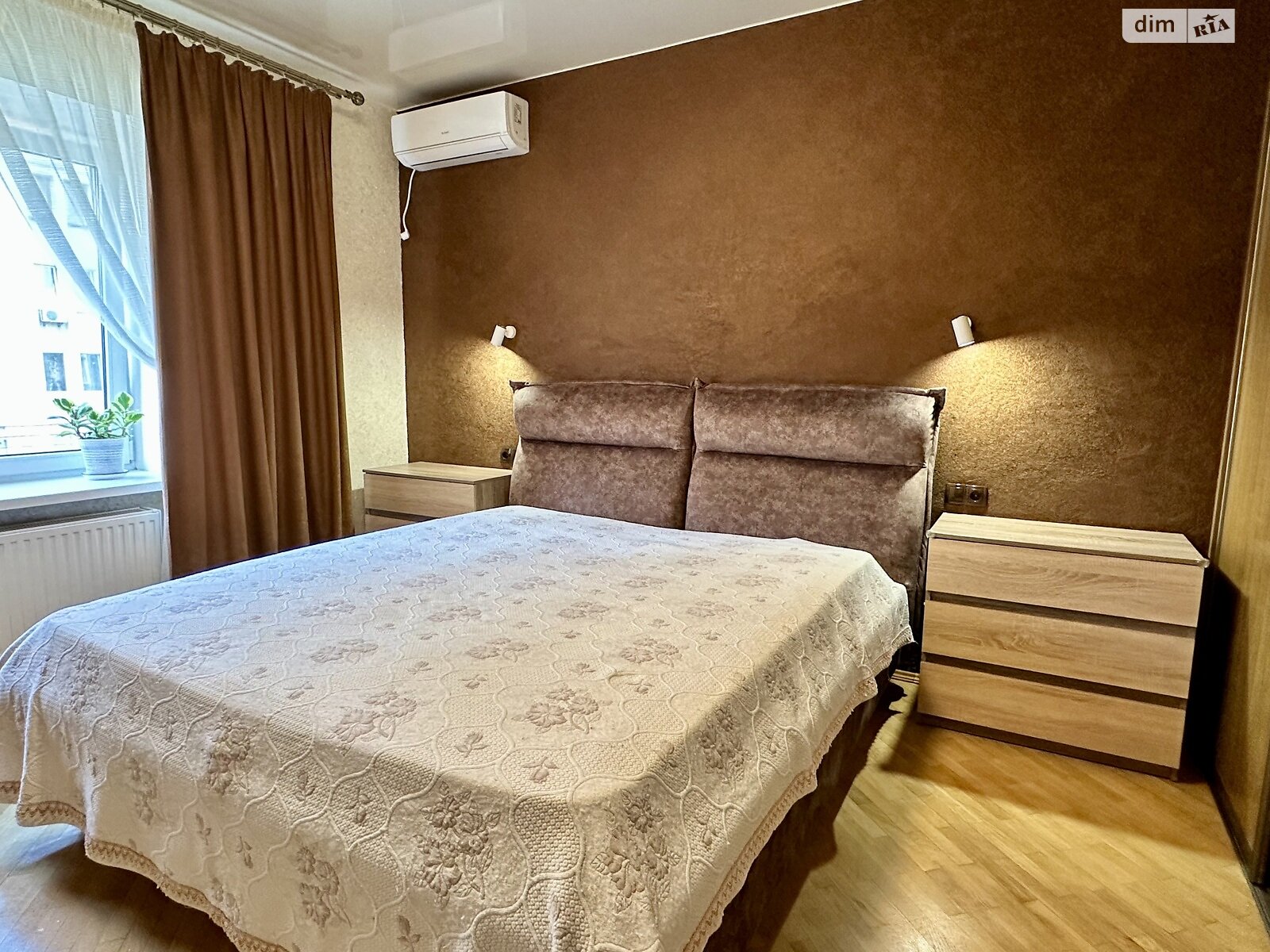 Продаж трикімнатної квартири в Тернополі, на вул. Вільхова, район Новий світ фото 1 Продаж трикімнатної квартири в Тернополі, на вул. Вільхова, район Новий світ фото 1