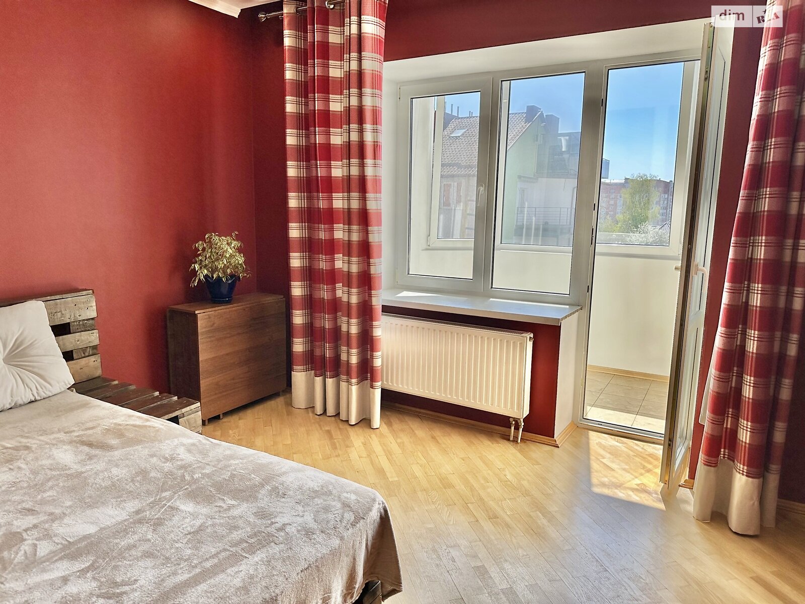 Продаж трикімнатної квартири в Тернополі, на вул. Вільхова, район Новий світ фото 1 Продаж трикімнатної квартири в Тернополі, на вул. Вільхова, район Новий світ фото 1