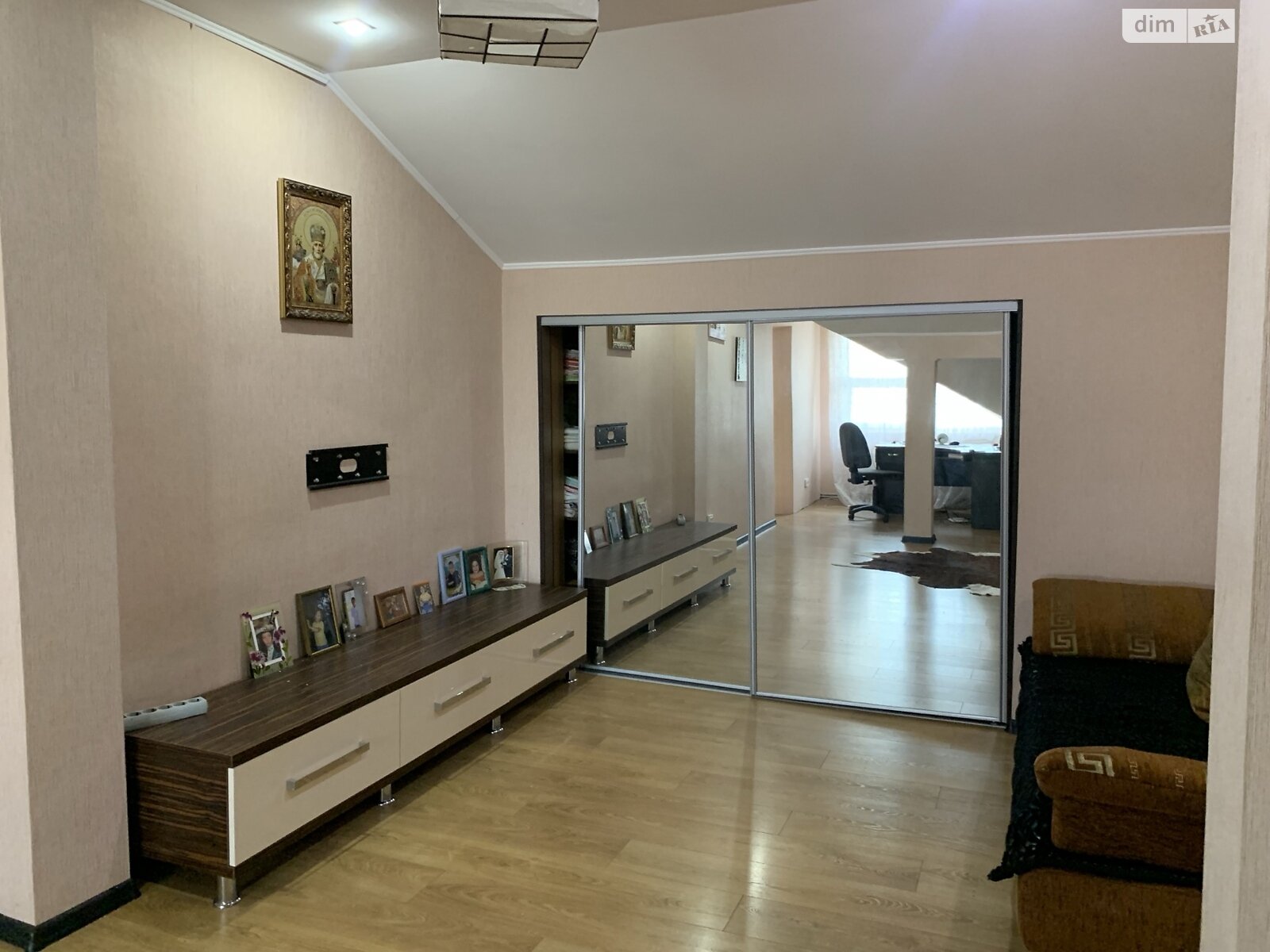 Продажа трехкомнатной квартиры в Тернополе, на ул. Ольховая, район Новый свет фото 1 Продажа трехкомнатной квартиры в Тернополе, на ул. Ольховая, район Новый свет фото 1