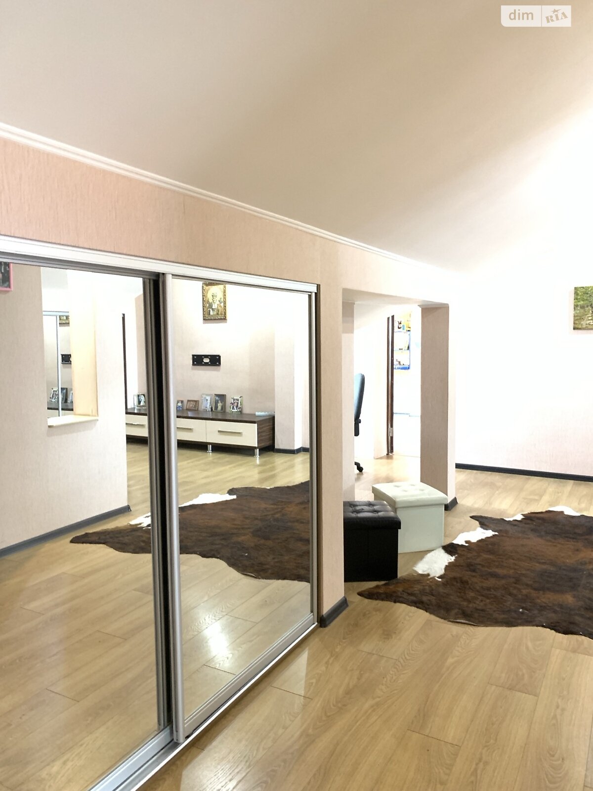 Продажа трехкомнатной квартиры в Тернополе, на ул. Ольховая, район Новый свет фото 1 Продажа трехкомнатной квартиры в Тернополе, на ул. Ольховая, район Новый свет фото 1