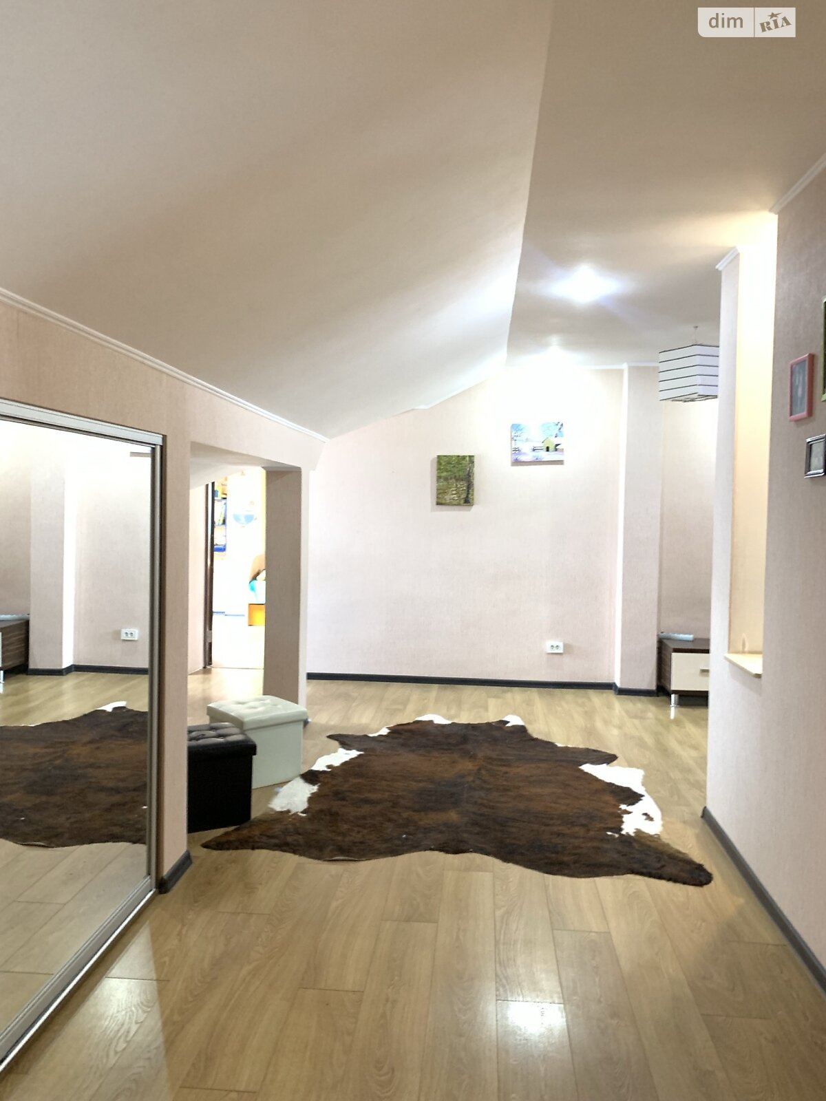 Продажа трехкомнатной квартиры в Тернополе, на ул. Ольховая, район Новый свет фото 1 Продажа трехкомнатной квартиры в Тернополе, на ул. Ольховая, район Новый свет фото 1