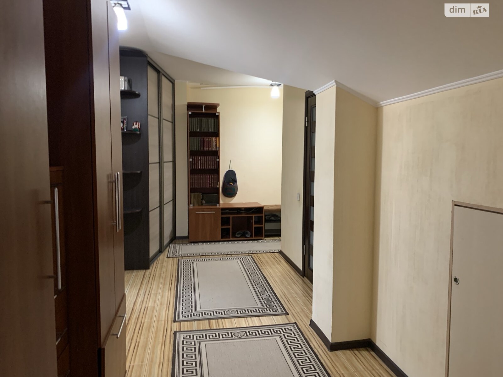 Продажа трехкомнатной квартиры в Тернополе, на ул. Ольховая, район Новый свет фото 1 Продажа трехкомнатной квартиры в Тернополе, на ул. Ольховая, район Новый свет фото 1