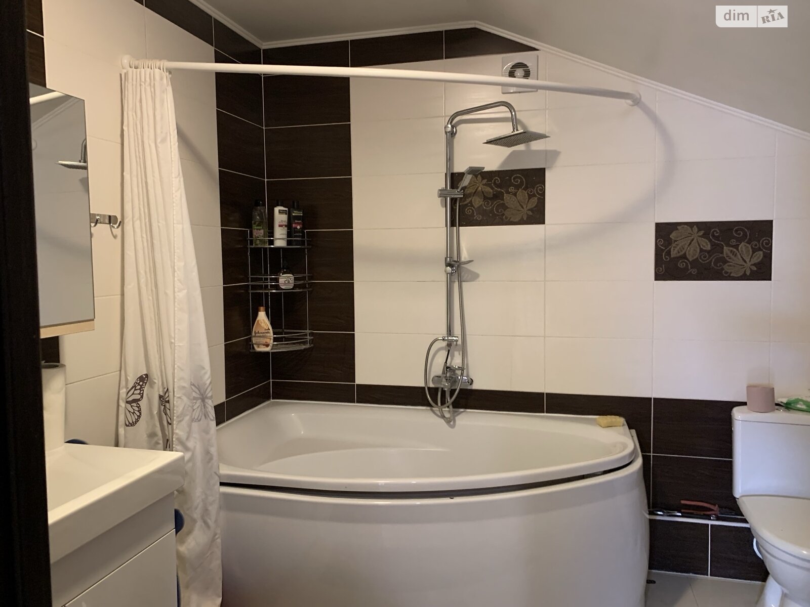 Продажа трехкомнатной квартиры в Тернополе, на ул. Ольховая, район Новый свет фото 1 Продажа трехкомнатной квартиры в Тернополе, на ул. Ольховая, район Новый свет фото 1