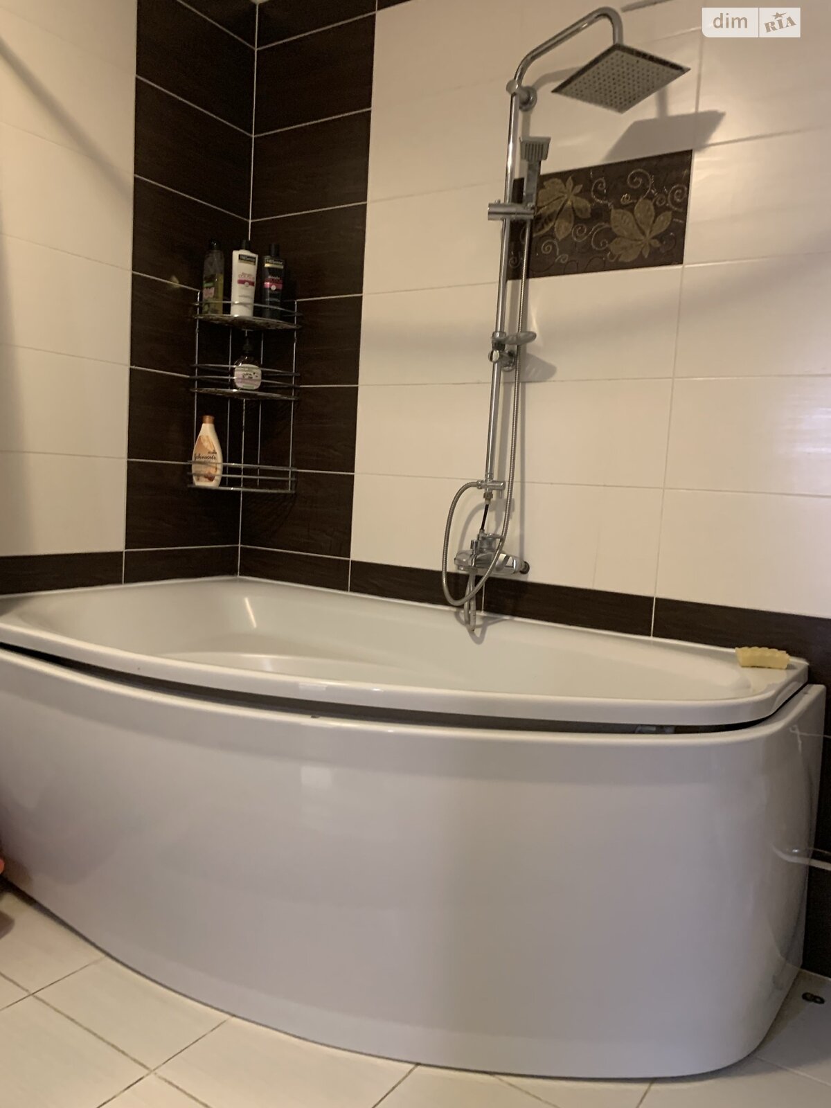 Продажа трехкомнатной квартиры в Тернополе, на ул. Ольховая, район Новый свет фото 1 Продажа трехкомнатной квартиры в Тернополе, на ул. Ольховая, район Новый свет фото 1