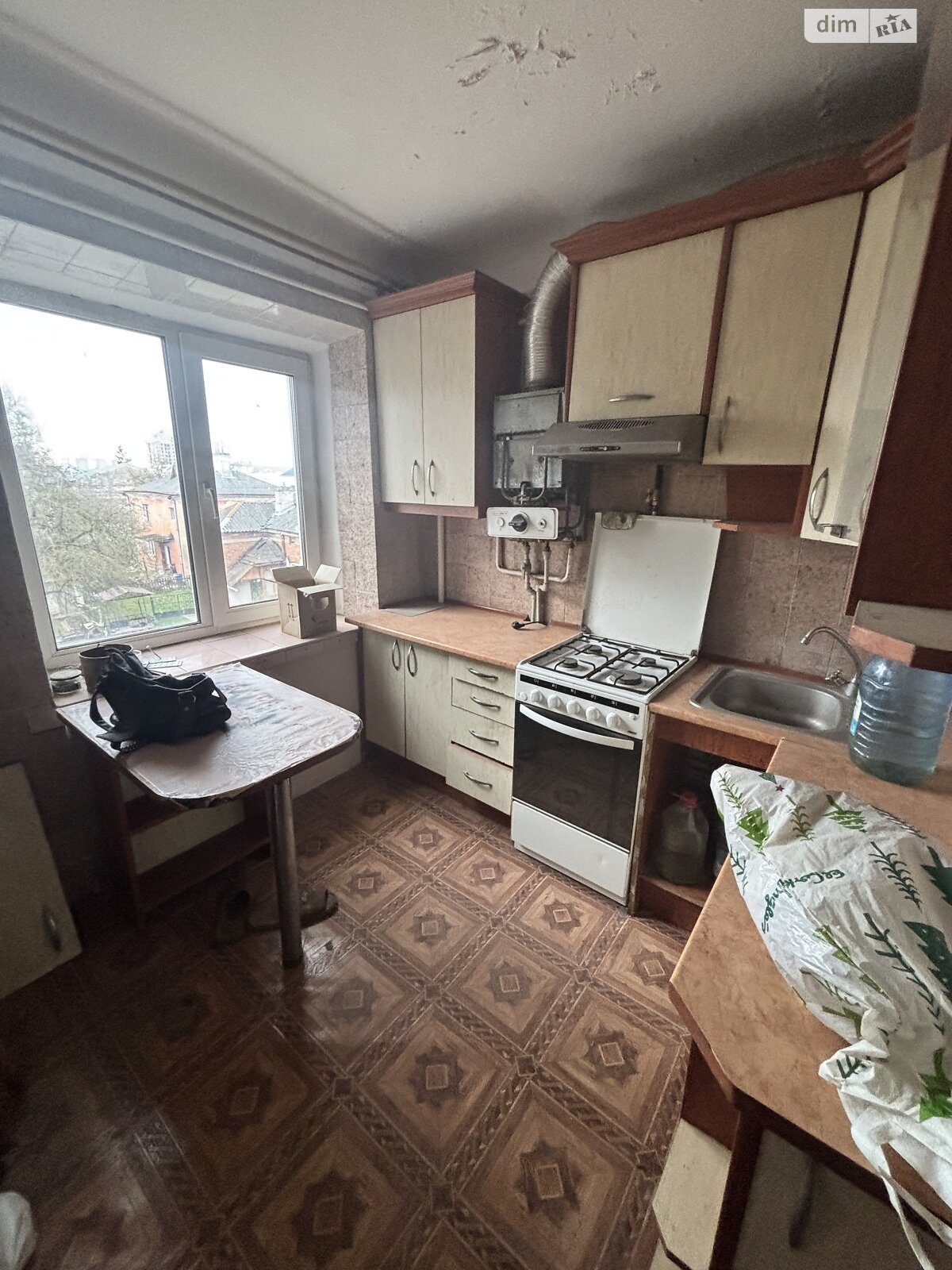 Продажа трехкомнатной квартиры в Тернополе, на ул. Вагилевича 10, район Новый свет фото 1 Продажа трехкомнатной квартиры в Тернополе, на ул. Вагилевича 10, район Новый свет фото 1