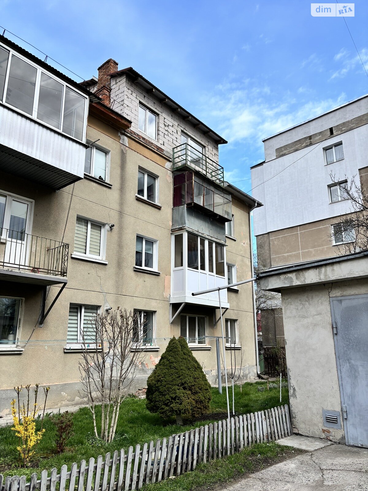 Продажа трехкомнатной квартиры в Тернополе, на ул. Вагилевича 10, район Новый свет фото 1 Продажа трехкомнатной квартиры в Тернополе, на ул. Вагилевича 10, район Новый свет фото 1