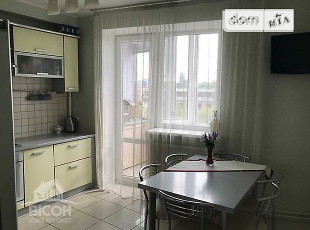 Продажа трехкомнатной квартиры в Тернополе, район Оболонь фото 1 Продажа трехкомнатной квартиры в Тернополе, район Оболонь фото 1