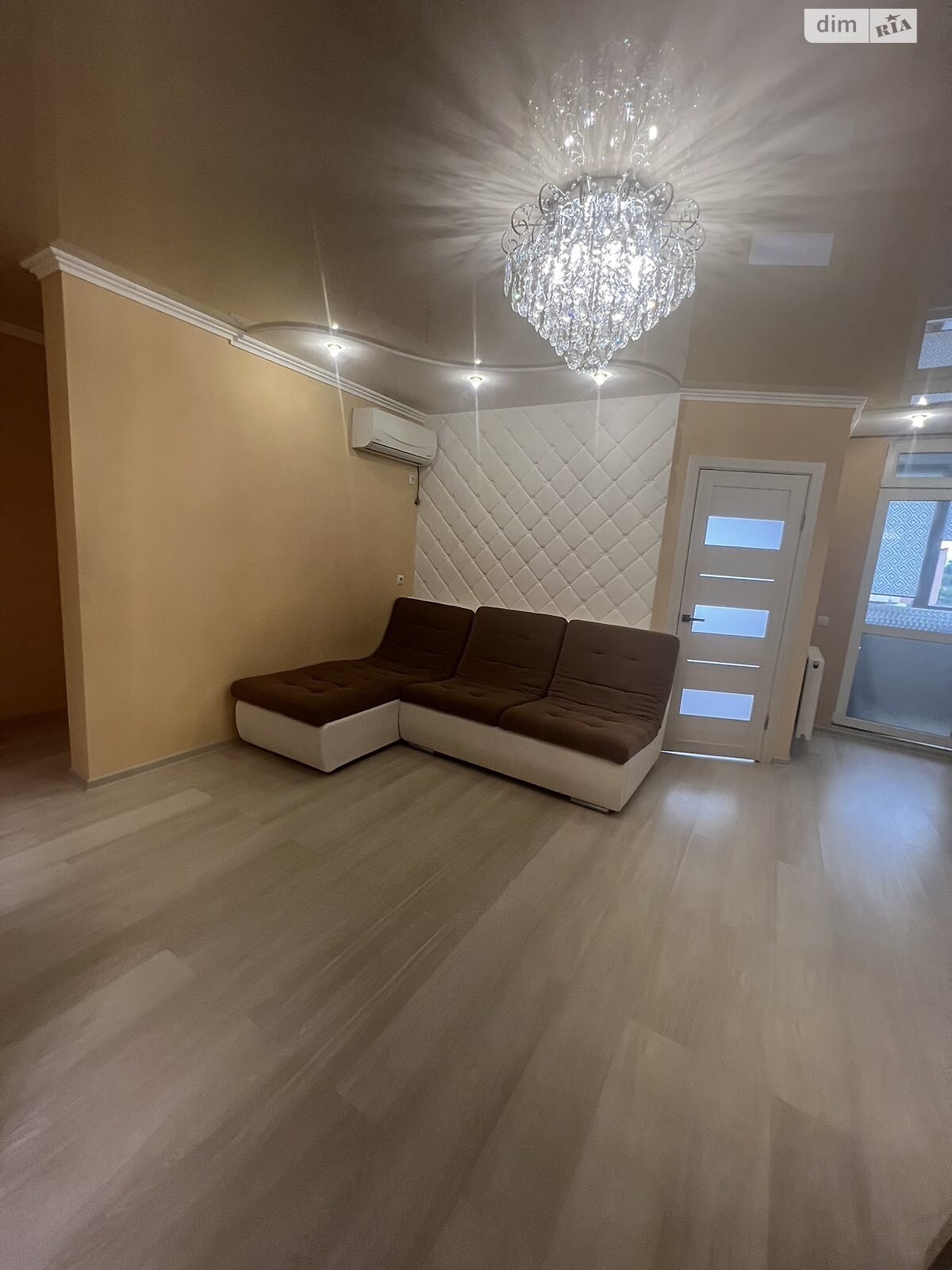 Продажа трехкомнатной квартиры в Тернополе, на ул. Белогорская, район Оболоня фото 1 Продажа трехкомнатной квартиры в Тернополе, на ул. Белогорская, район Оболоня фото 1