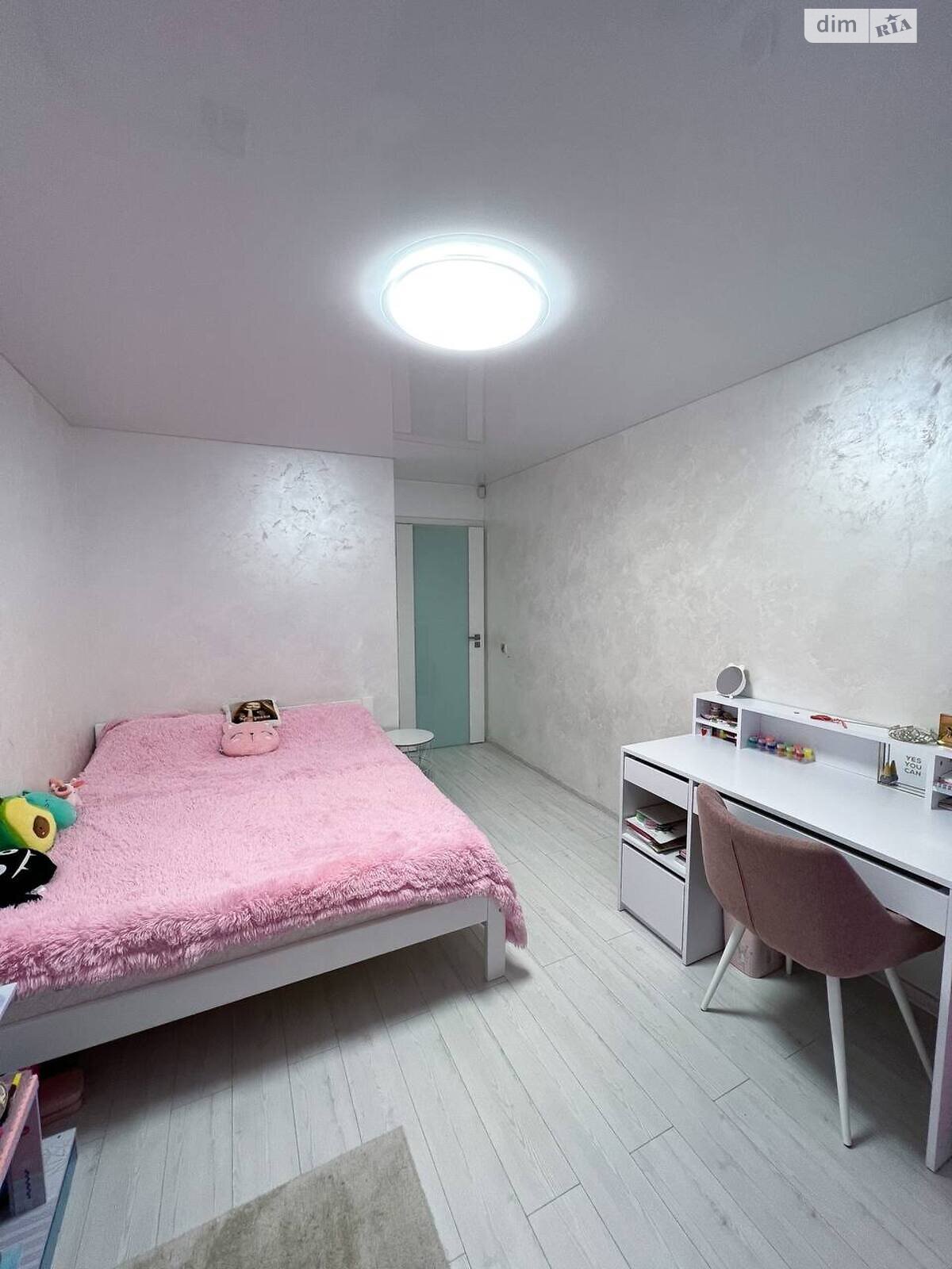 Продаж шестикімнатної квартири в Тернополі, на вул. Білогірська 18В, район Оболоня фото 1 Продаж шестикімнатної квартири в Тернополі, на вул. Білогірська 18В, район Оболоня фото 1